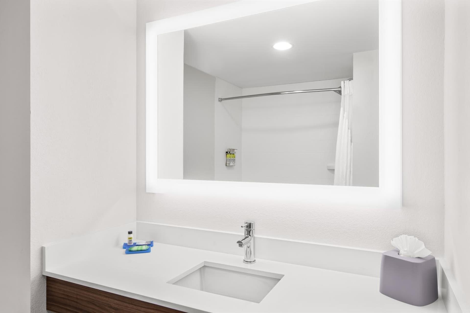 Holiday Inn Express Hotel & Suites Palm Bay by IHG interior in Palm Bay, FL — gallery photo 2