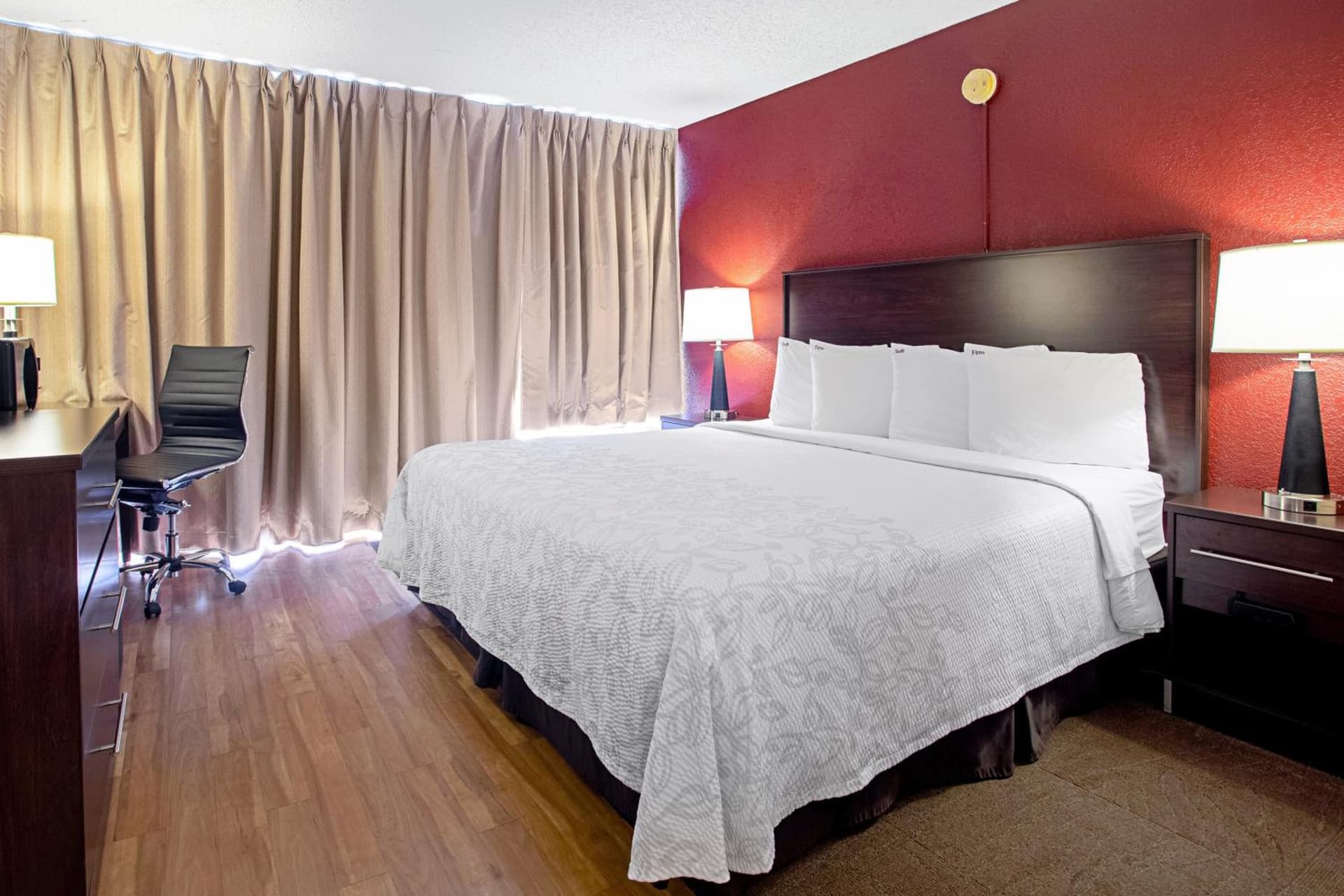 Red Roof Inn PLUS+ Wichita East gallery photo in Wichita, KS — image 69