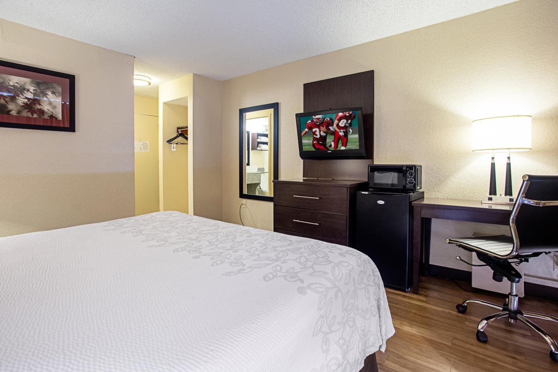 Red Roof Inn PLUS+ Wichita East gallery photo in Wichita, KS — image 66
