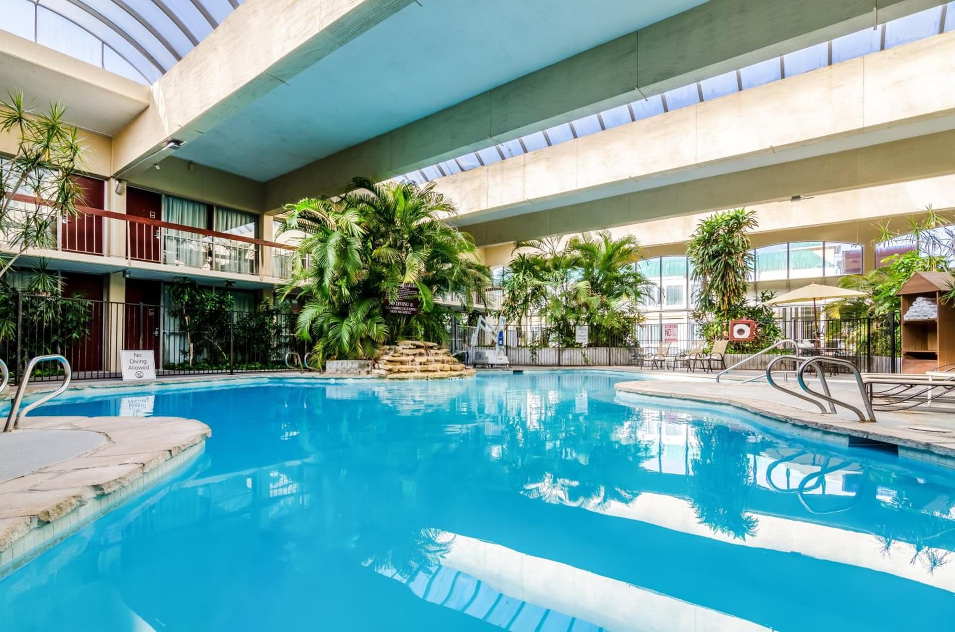 Red Roof Inn PLUS+ Wichita East gallery photo in Wichita, KS — image 6