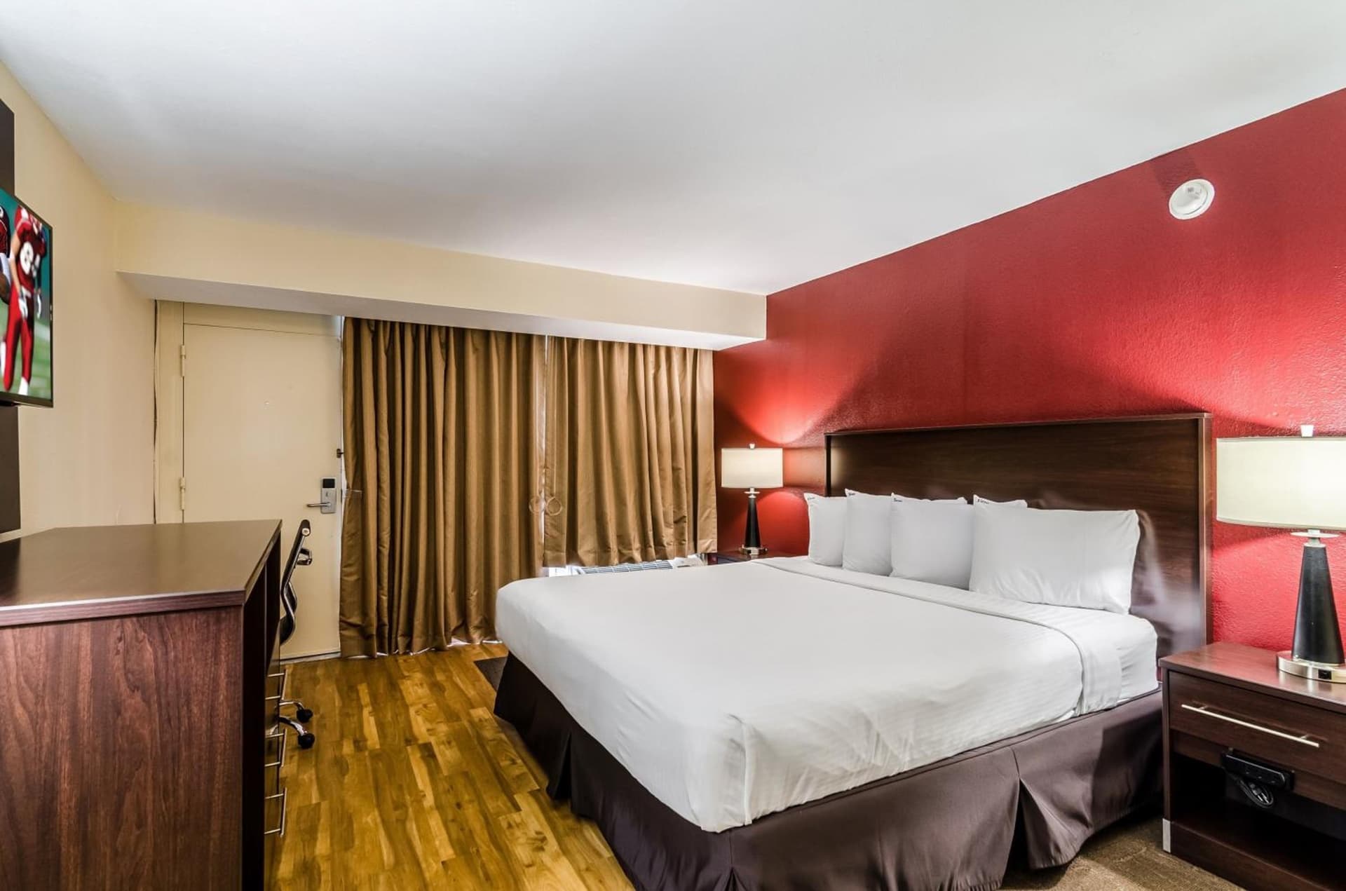 Red Roof Inn PLUS+ Wichita East gallery photo in Wichita, KS — image 49