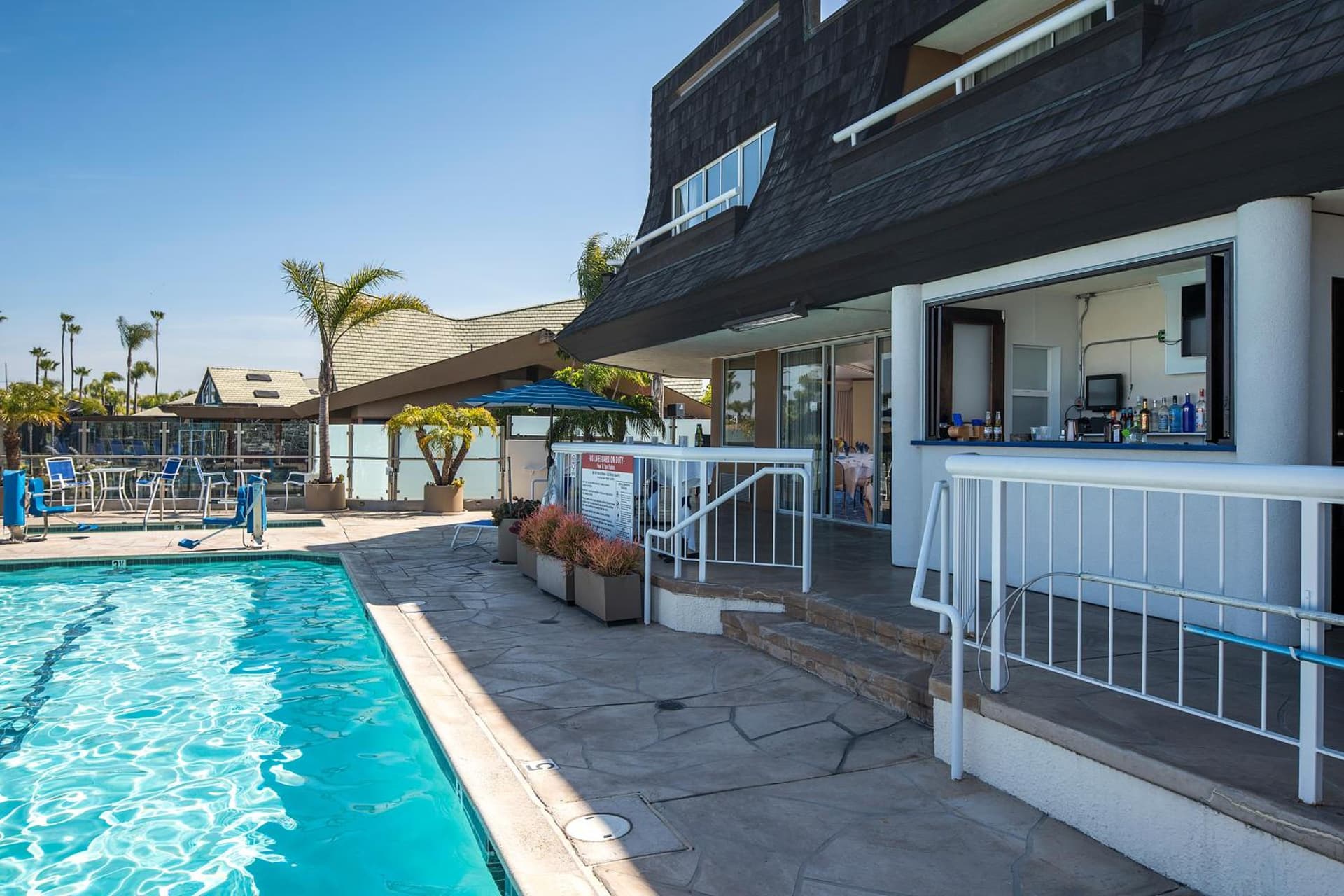 Bay Club Hotel and Marina interior in San Diego, CA — gallery photo 2