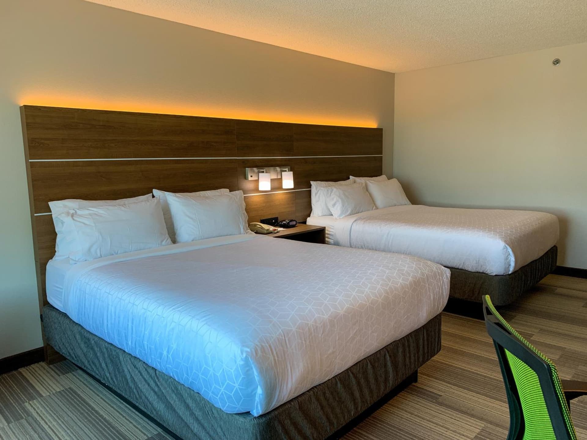 Holiday Inn Express & Suites Lexington Downtown Area-Keeneland by IHG gallery photo in Lexington, KY — image 36