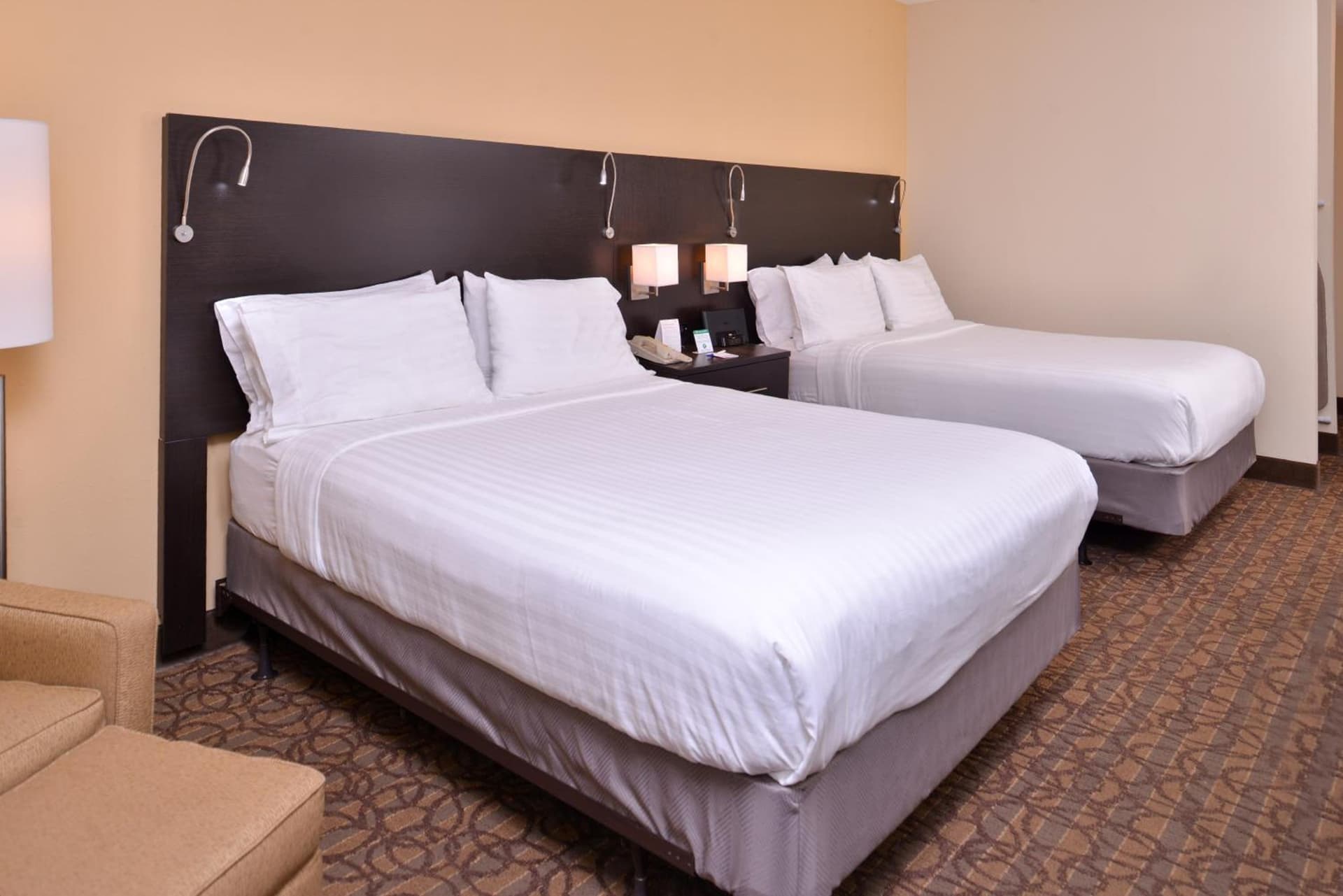 Holiday Inn Express & Suites Topeka West I-70 Wanamaker by IHG gallery photo in Topeka, KS — image 23