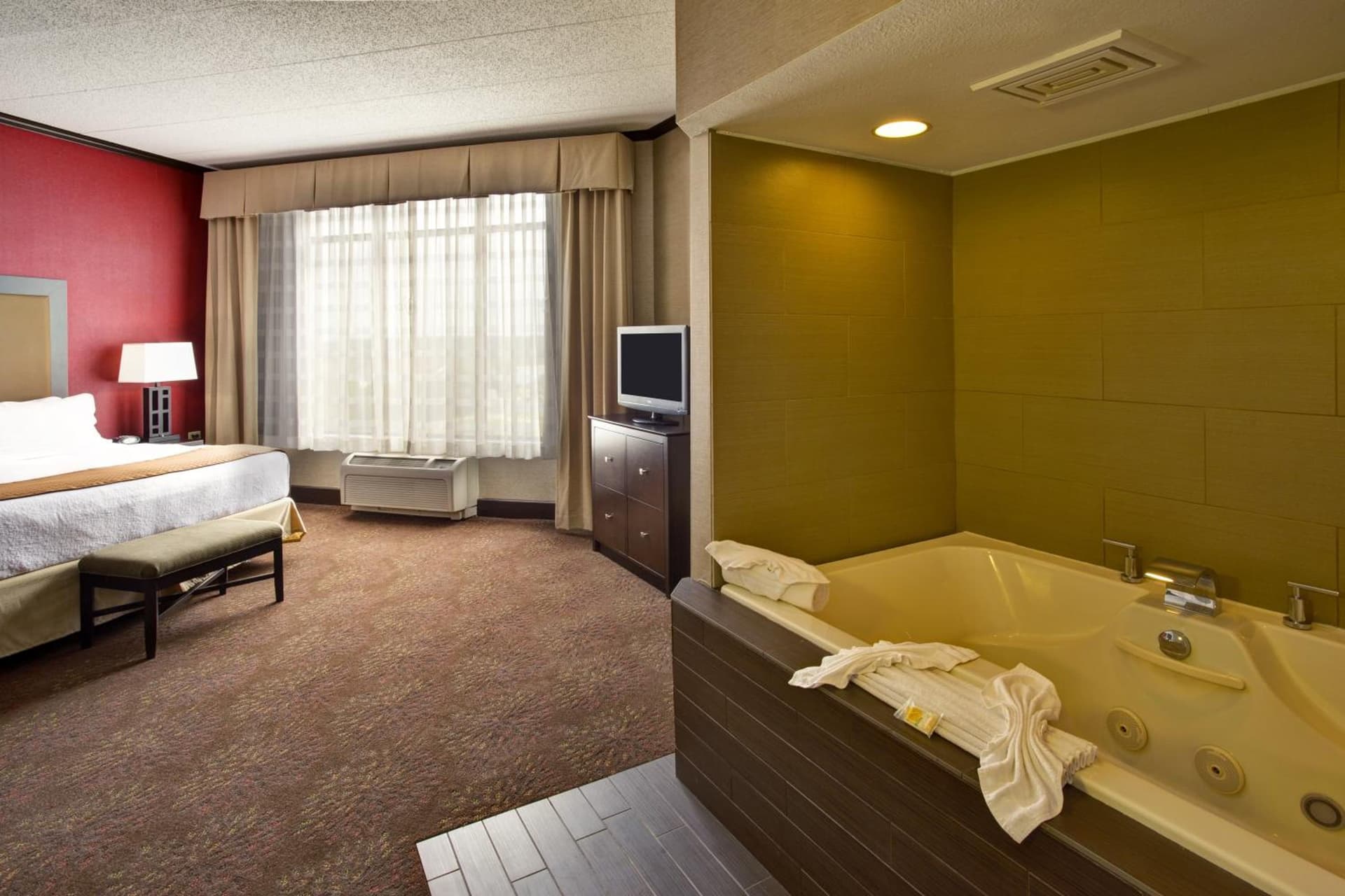 Holiday Inn Hotel & Suites Chicago Northwest - Elgin by IHG gallery photo in Elgin, IL — image 30