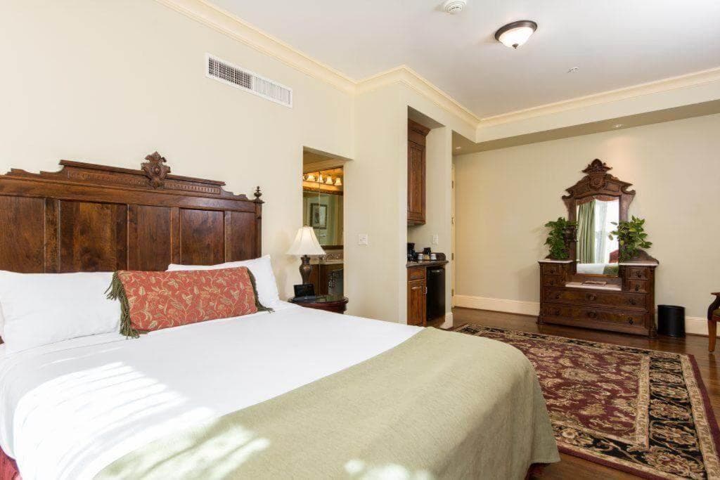 Hotel Diamond gallery photo in Chico, CA — image 18