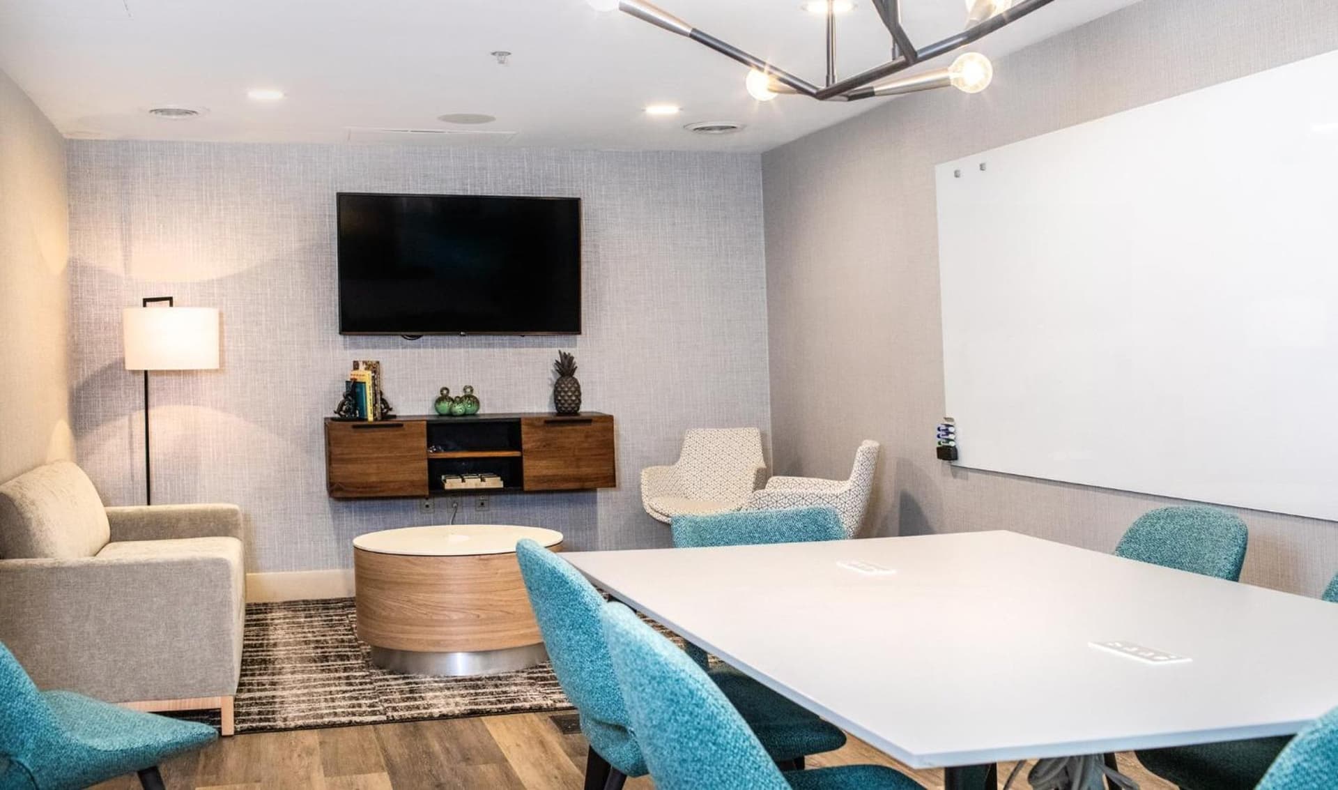 Crowne Plaza Charleston by IHG gallery photo in Charleston, SC — image 90
