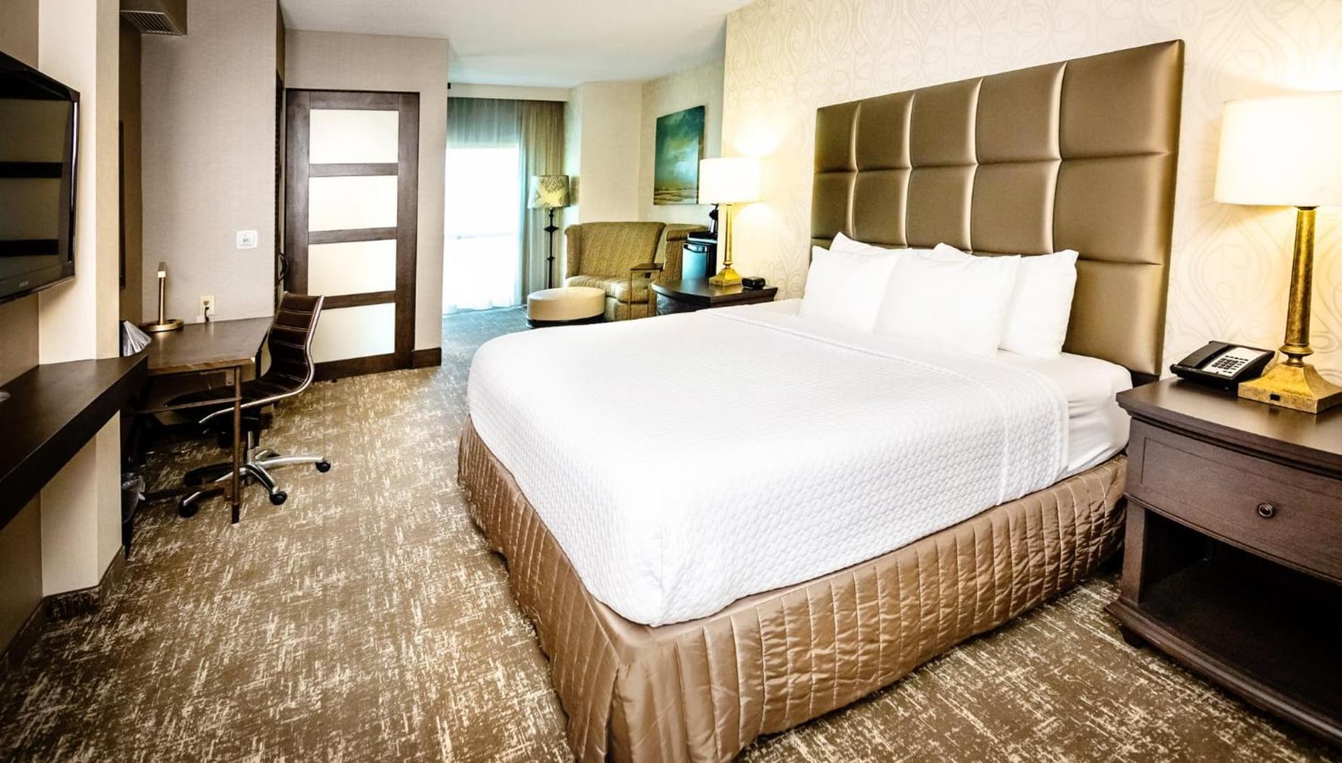 Crowne Plaza Charleston by IHG gallery photo in Charleston, SC — image 13
