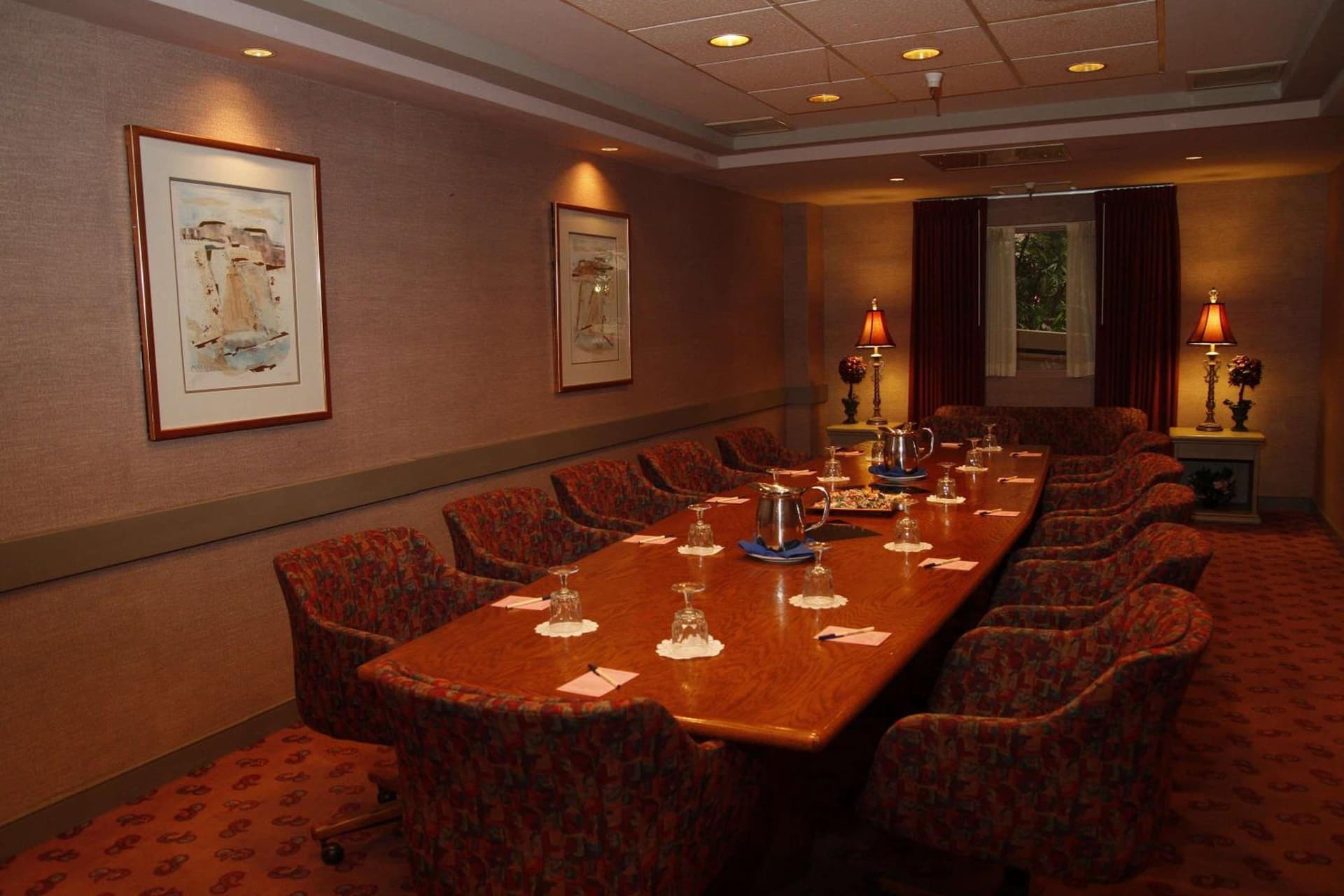 Ramada by Wyndham Viscount Suites Tucson East gallery photo in Tucson, AZ — image 9