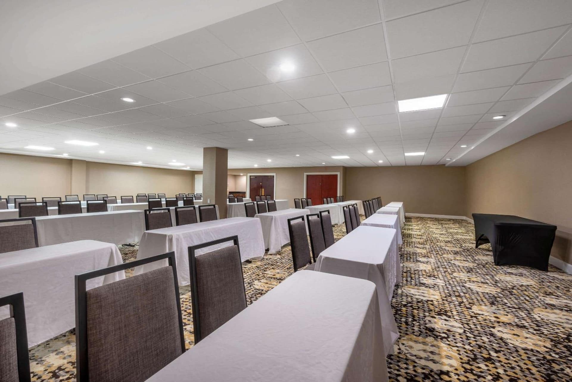 Wyndham Lancaster Resort and Convention Center interior in Lancaster, PA — gallery photo 2