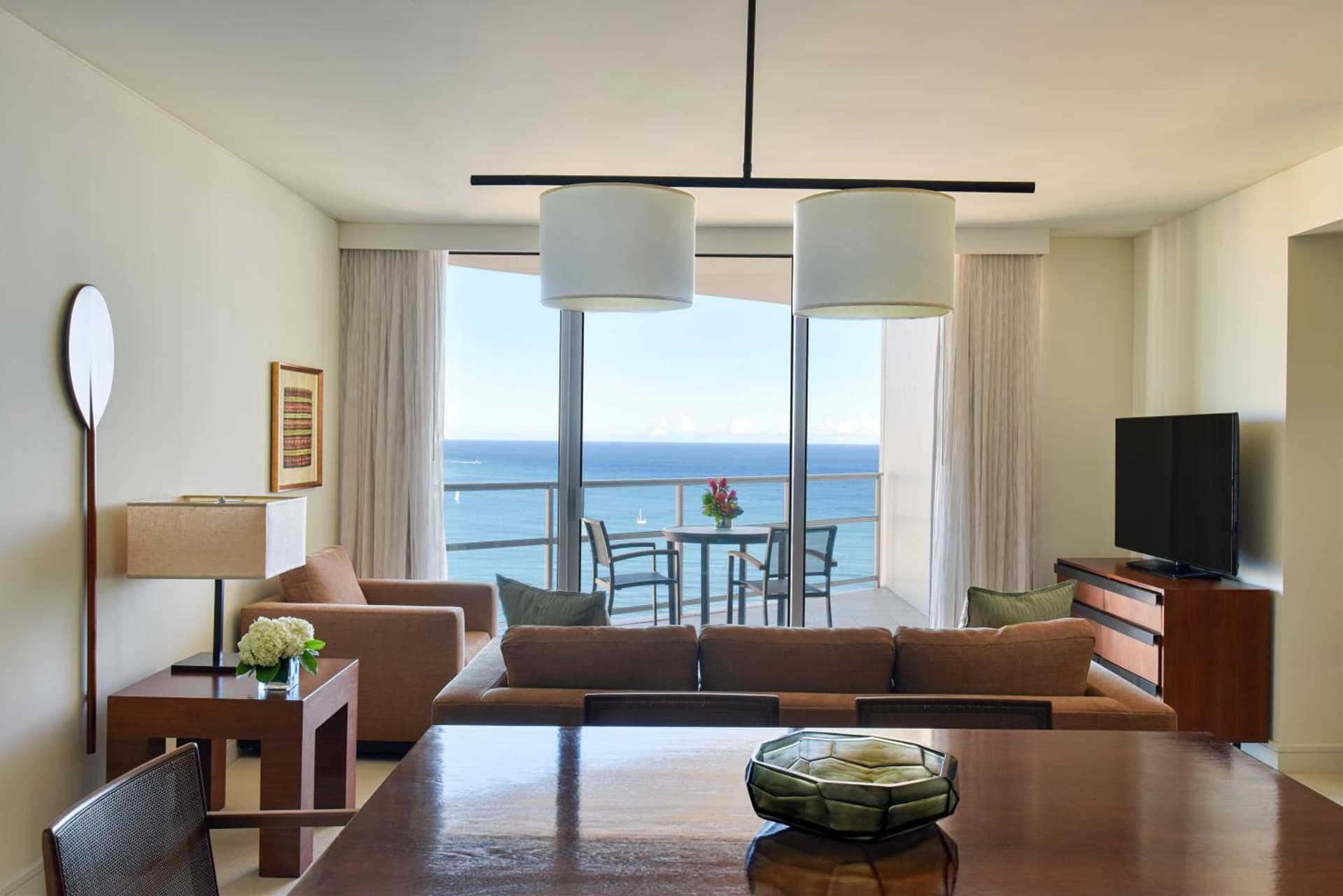 Ka Laʻi Waikiki Beach, LXR Hotels & Resorts gallery photo in Honolulu, HI — image 92