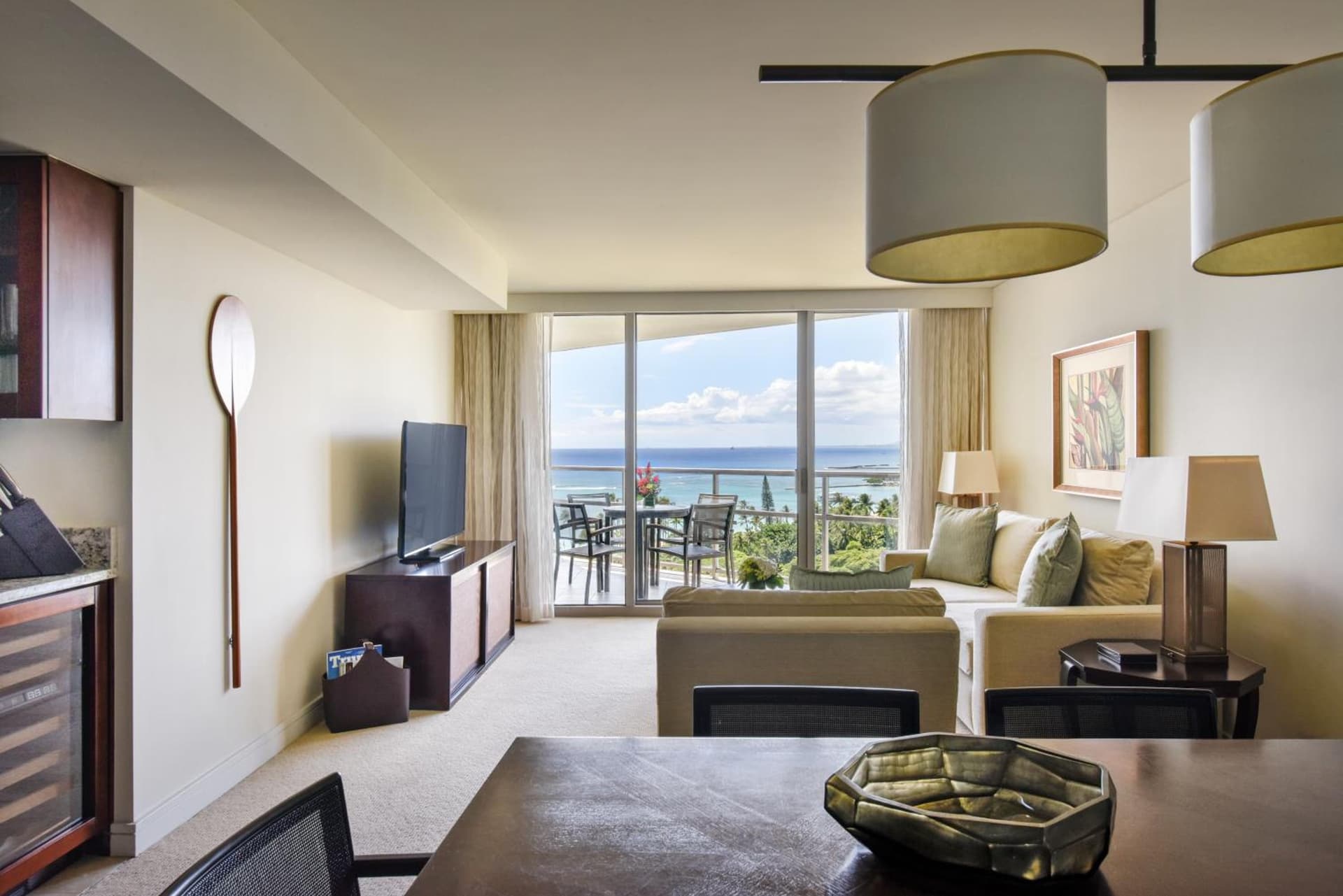 Ka Laʻi Waikiki Beach, LXR Hotels & Resorts gallery photo in Honolulu, HI — image 95