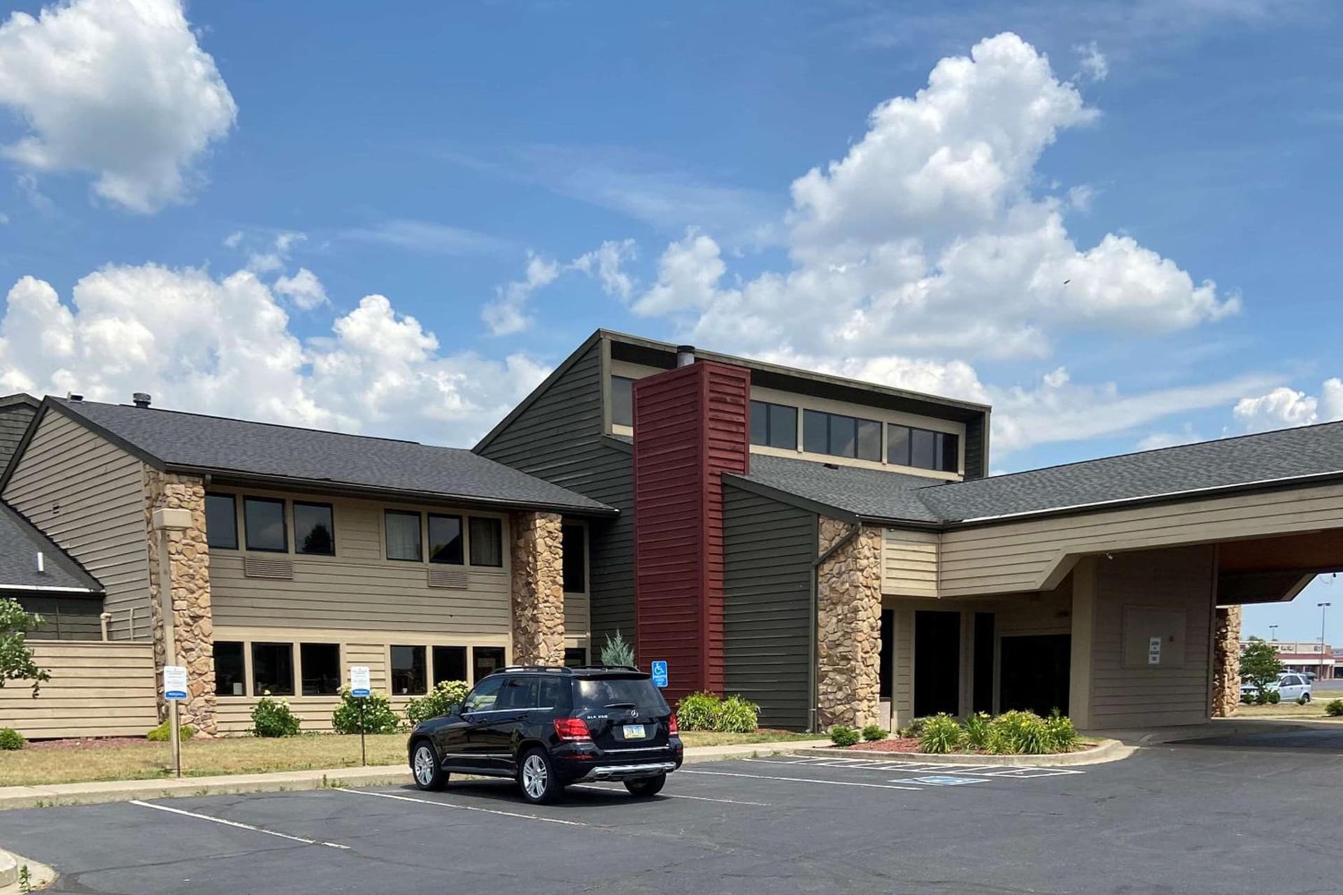 Quality Inn & Suites Goshen property views in Goshen, IN — gallery photo 3