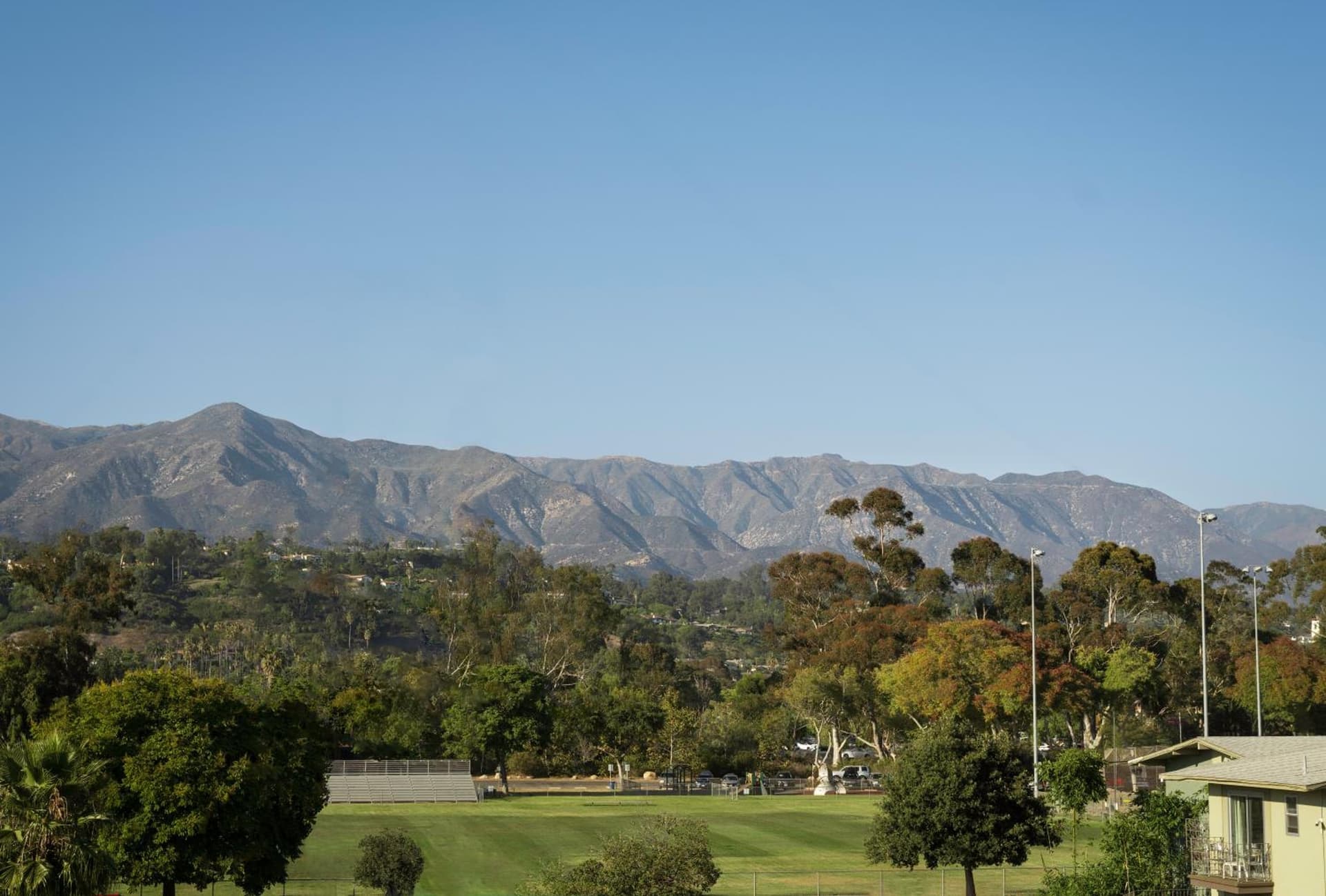 Motel 6-Santa Barbara, CA - Beach gallery photo in Santa Barbara, CA — image 35