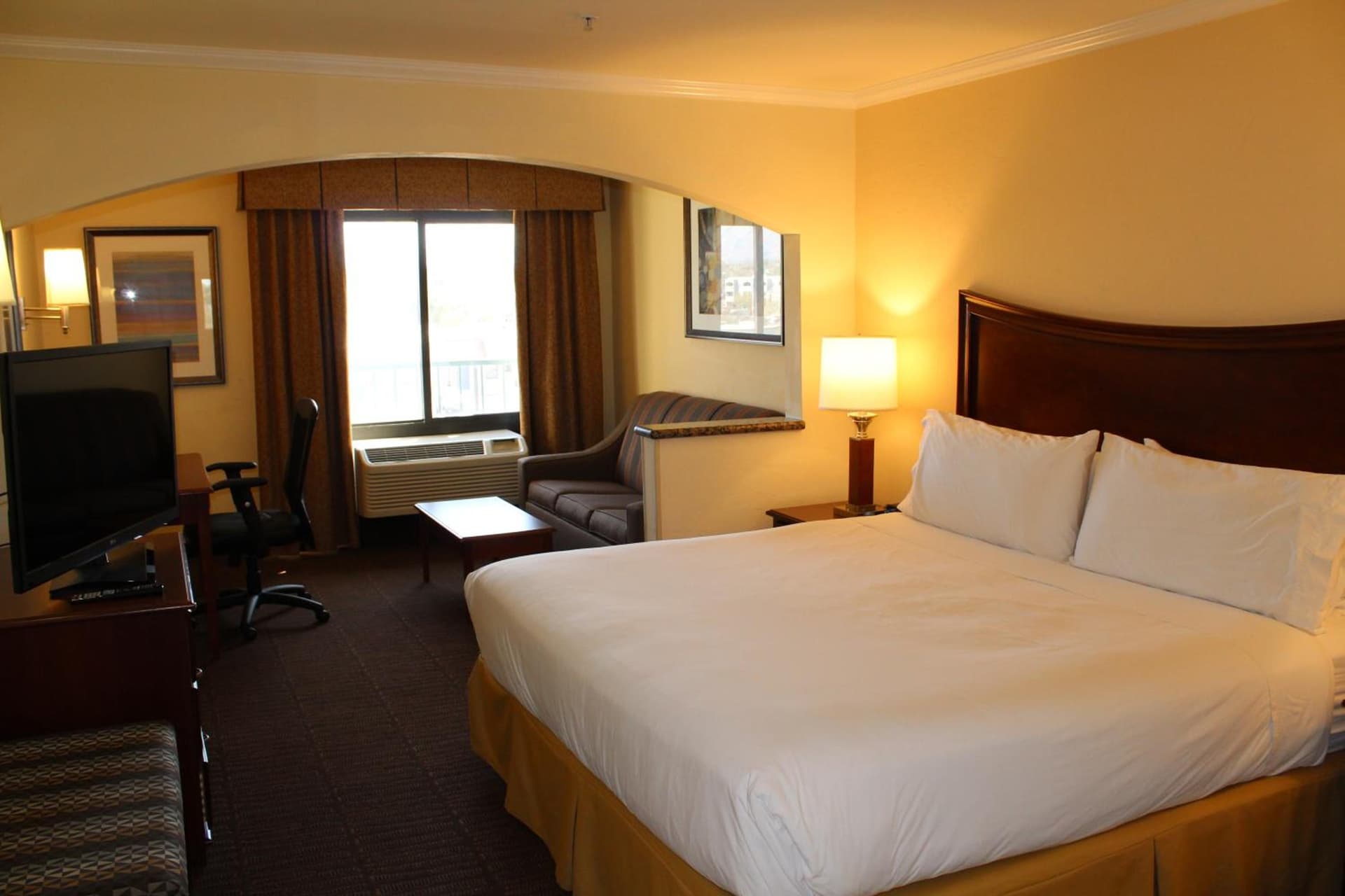 Holiday Inn Express Hotel & Suites Tucson Mall by IHG interior in Tucson, AZ — gallery photo 2