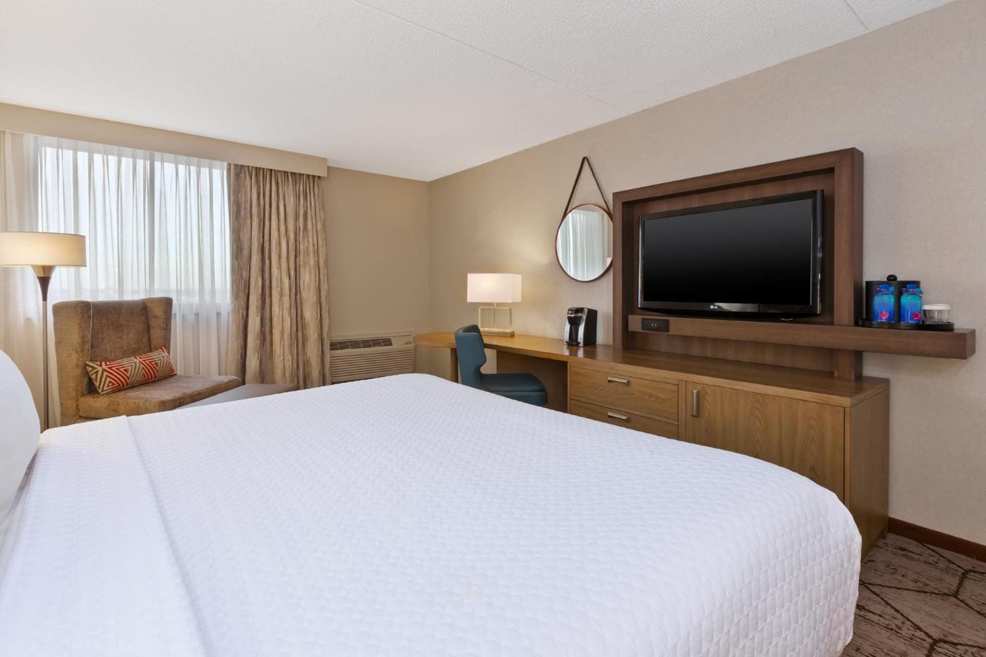 Crowne Plaza Columbus North - Worthington by IHG gallery photo in Columbus, OH — image 57