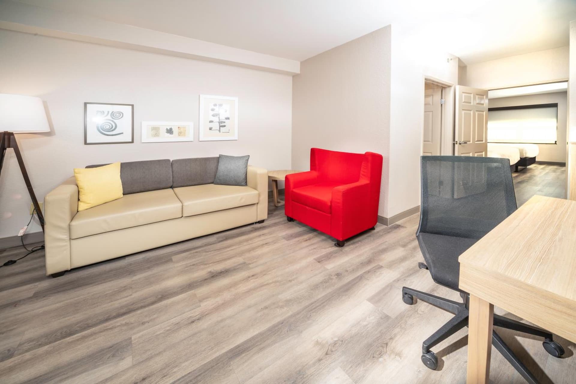 Country Inn & Suites by Radisson, Stone Mountain, GA gallery photo in Stone Mountain, GA — image 30