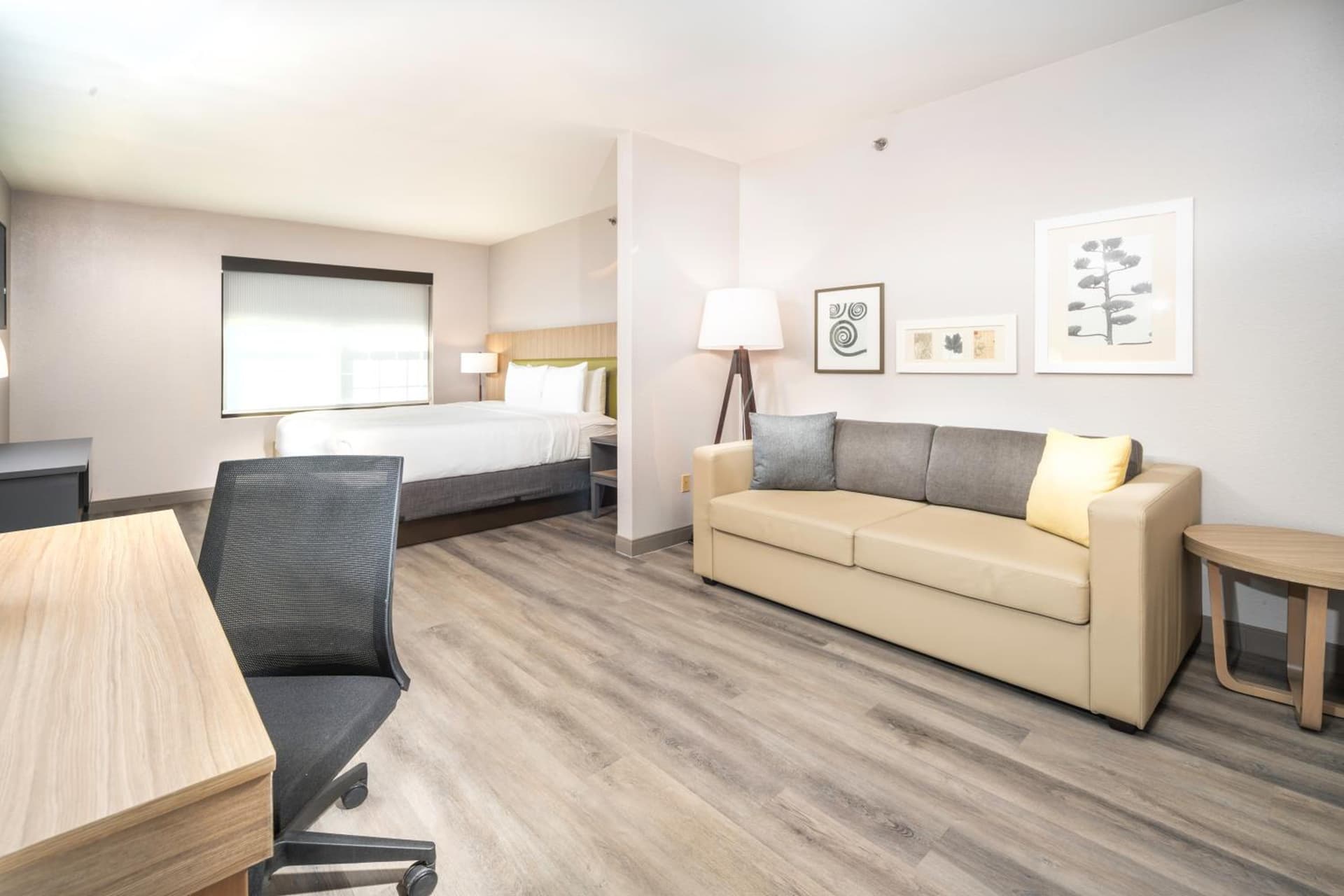 Country Inn & Suites by Radisson, Stone Mountain, GA gallery photo in Stone Mountain, GA — image 64
