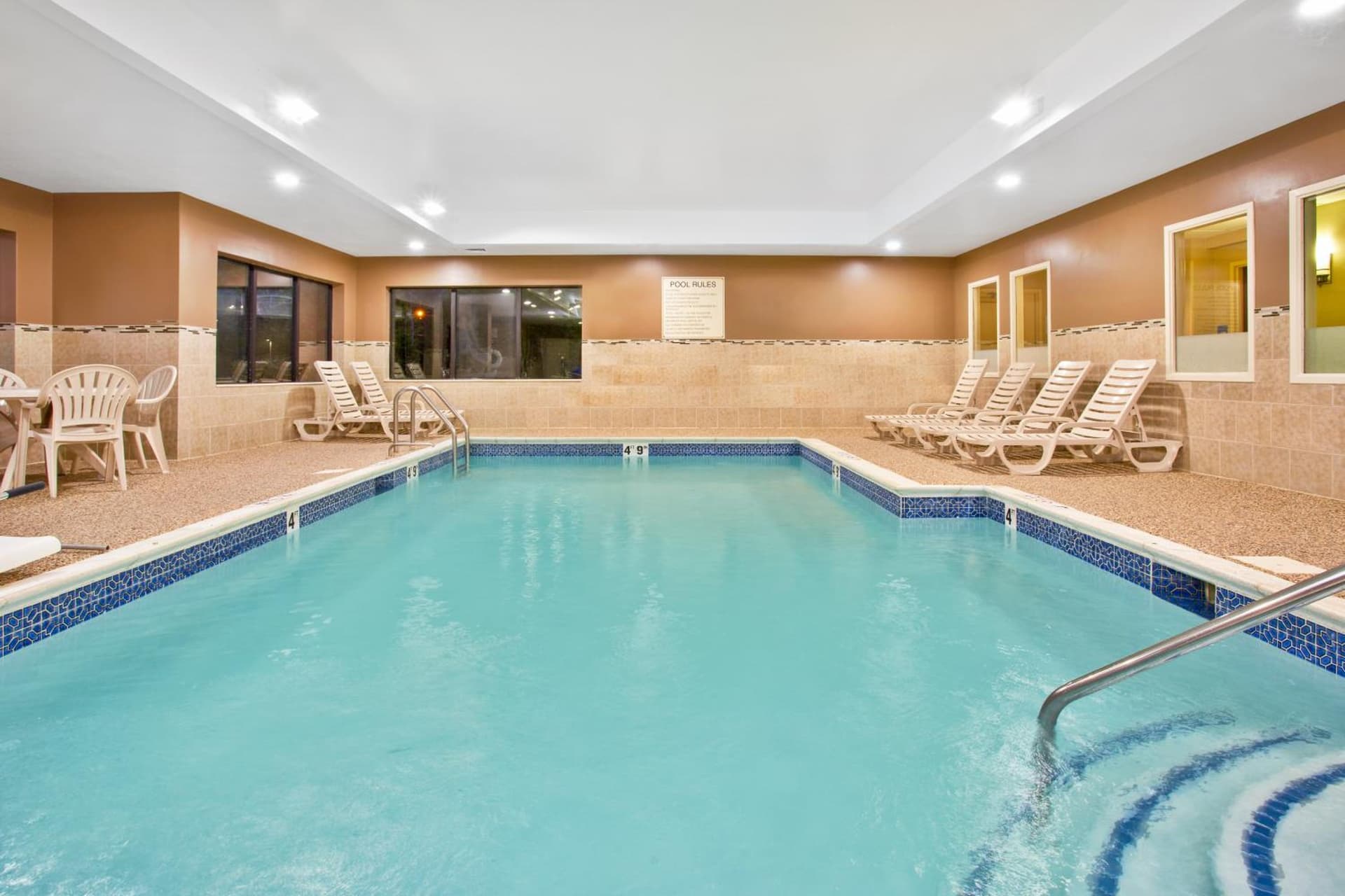 Holiday Inn Express & Suites Bradley Airport by IHG gallery photo in Windsor Locks — image 5