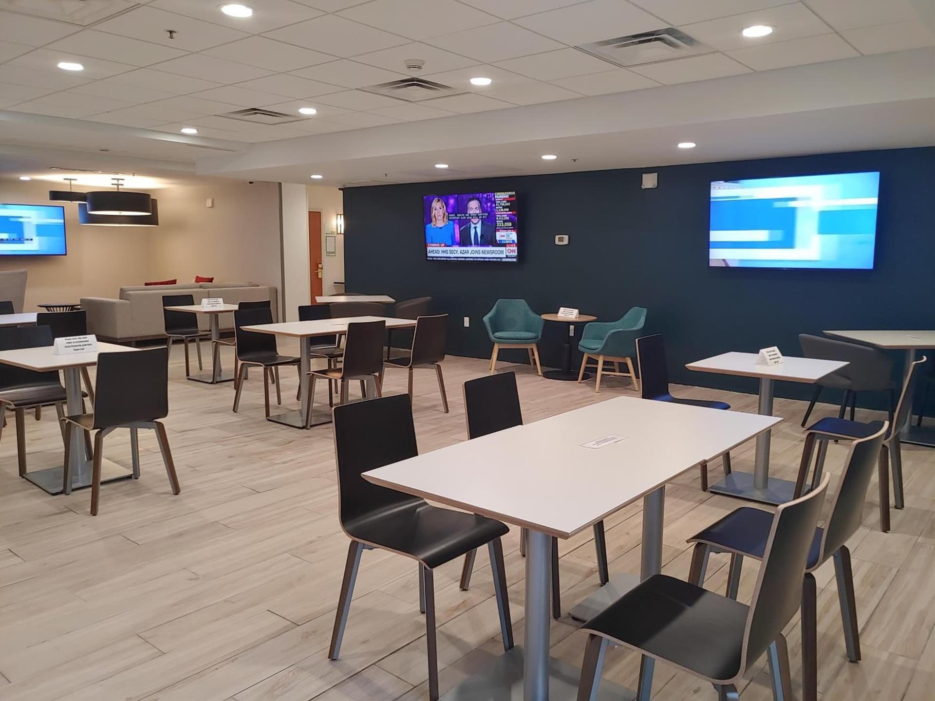Holiday Inn Hotel & Suites Ann Arbor University of Michigan Area by IHG gallery photo in Ann Arbor, MI — image 41