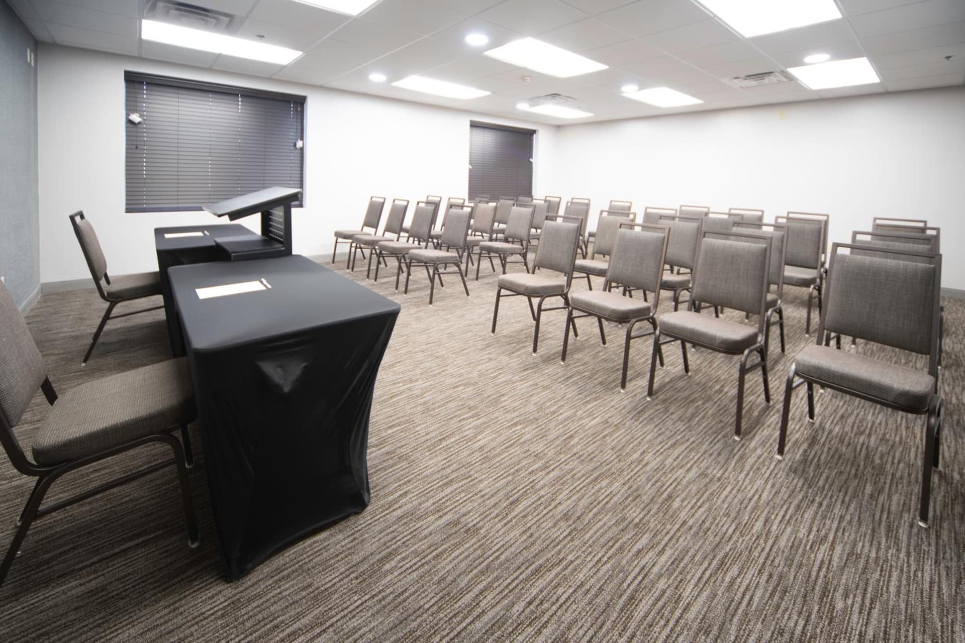 Country Inn & Suites by Radisson, Stone Mountain, GA gallery photo in Stone Mountain, GA — image 26