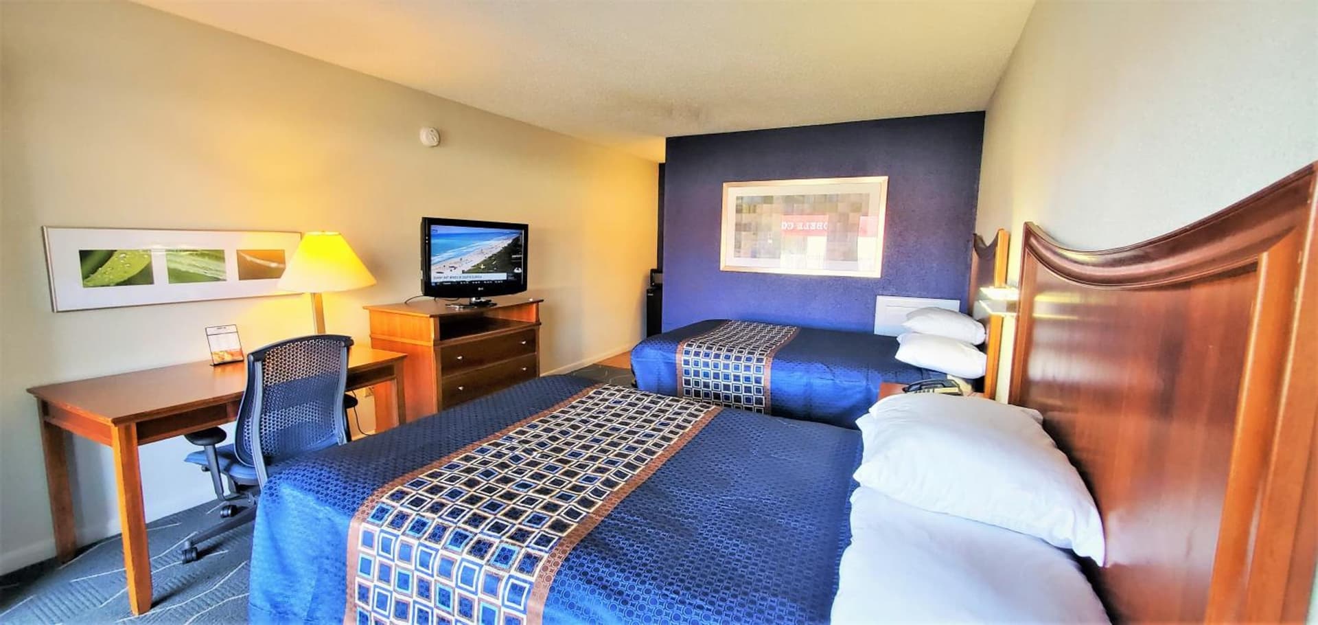 Economy 7 Inn- Newport News gallery photo in Newport News, VA — image 4