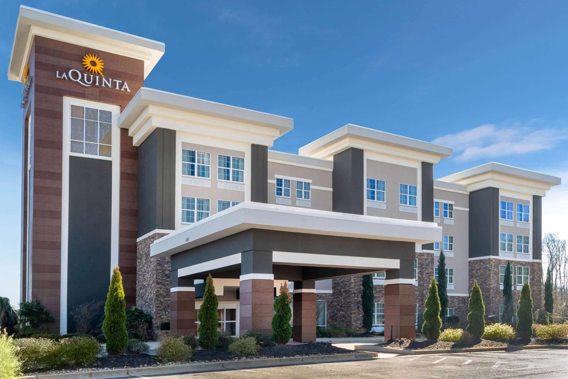 La Quinta by Wyndham Forsyth property views in Forsyth, GA — gallery photo 3