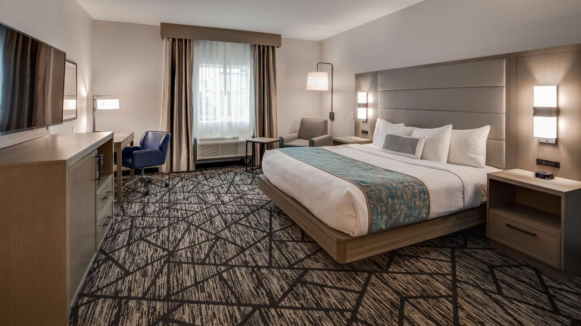 Best Western Plus Mid County gallery photo in Port Arthur, TX — image 4