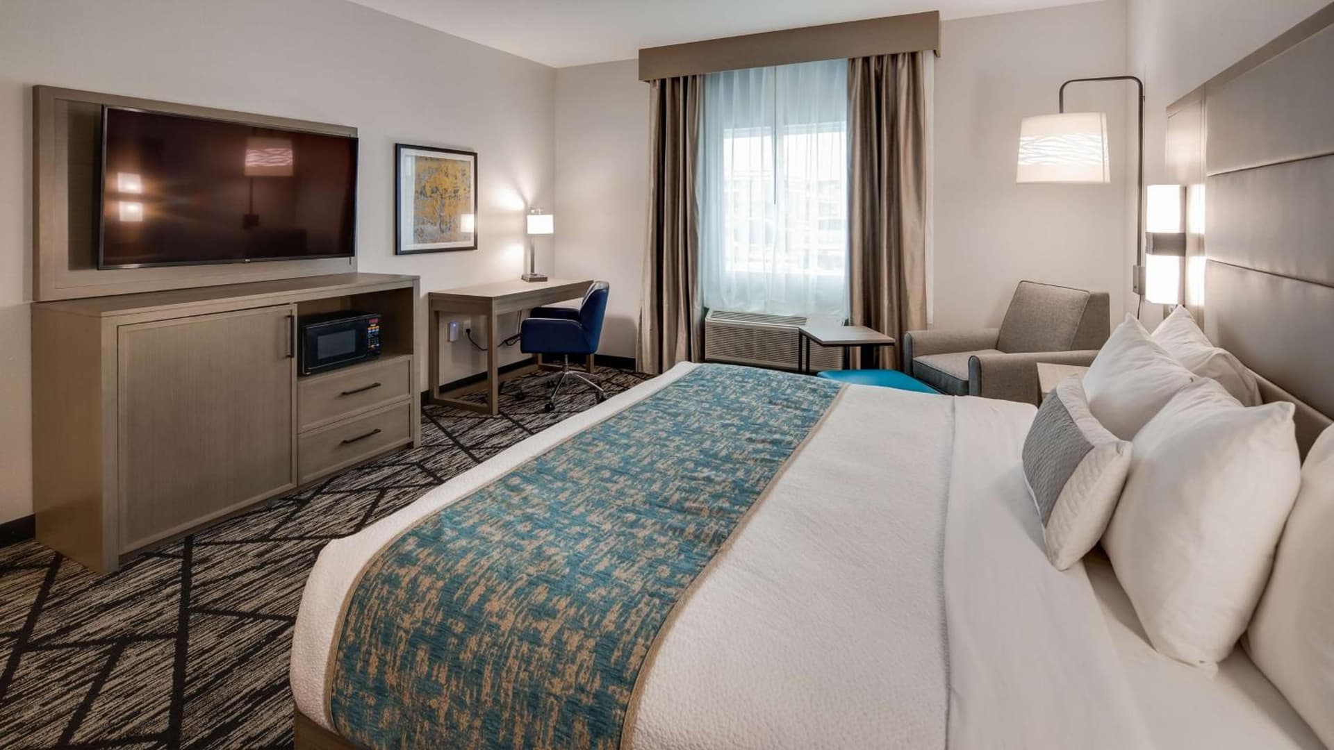Best Western Plus Mid County gallery photo in Port Arthur, TX — image 9