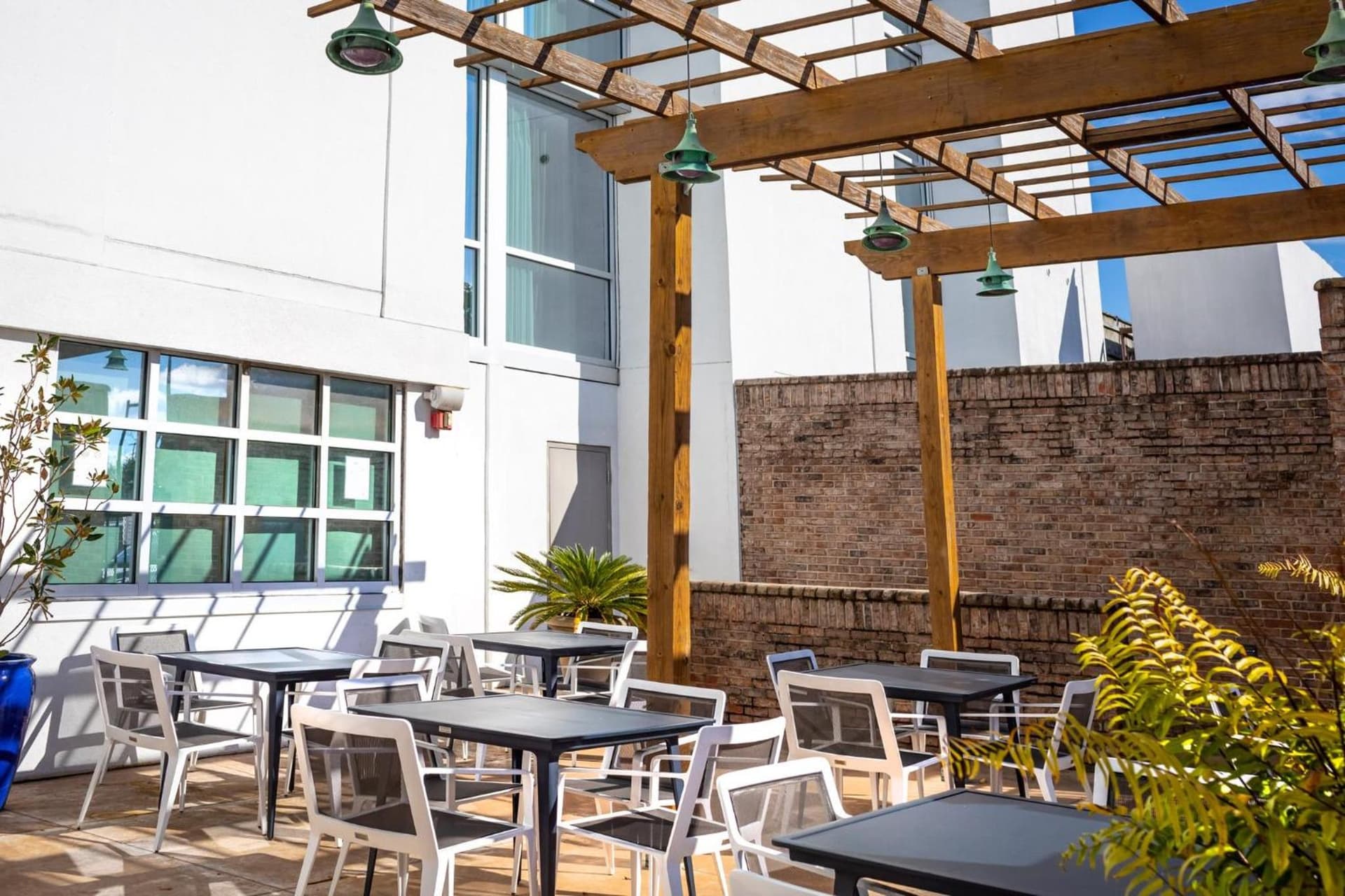 Crowne Plaza Charleston by IHG gallery photo in Charleston, SC — image 72