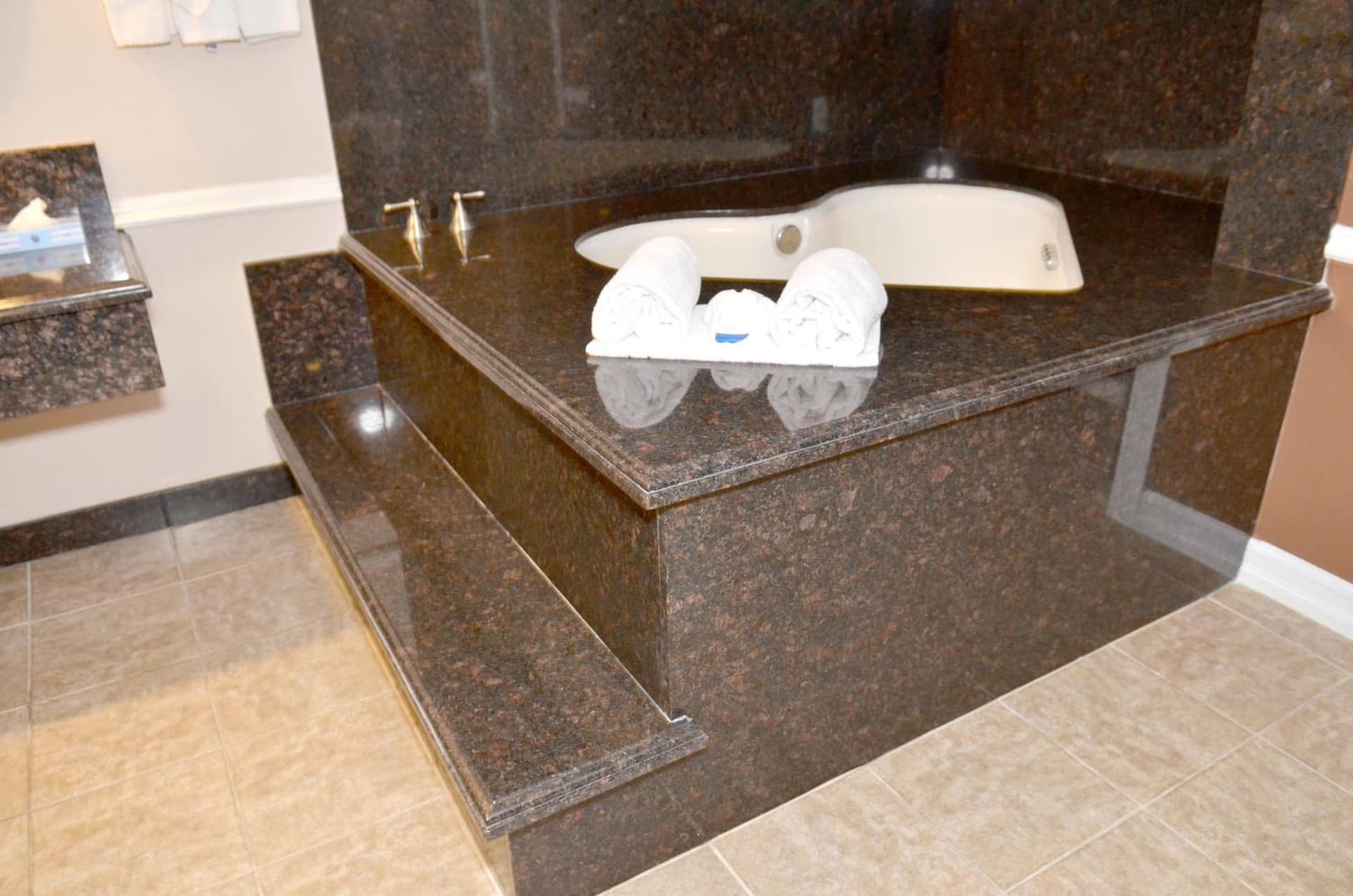 Dynasty Suites Hotel gallery photo in Riverside, CA — image 24