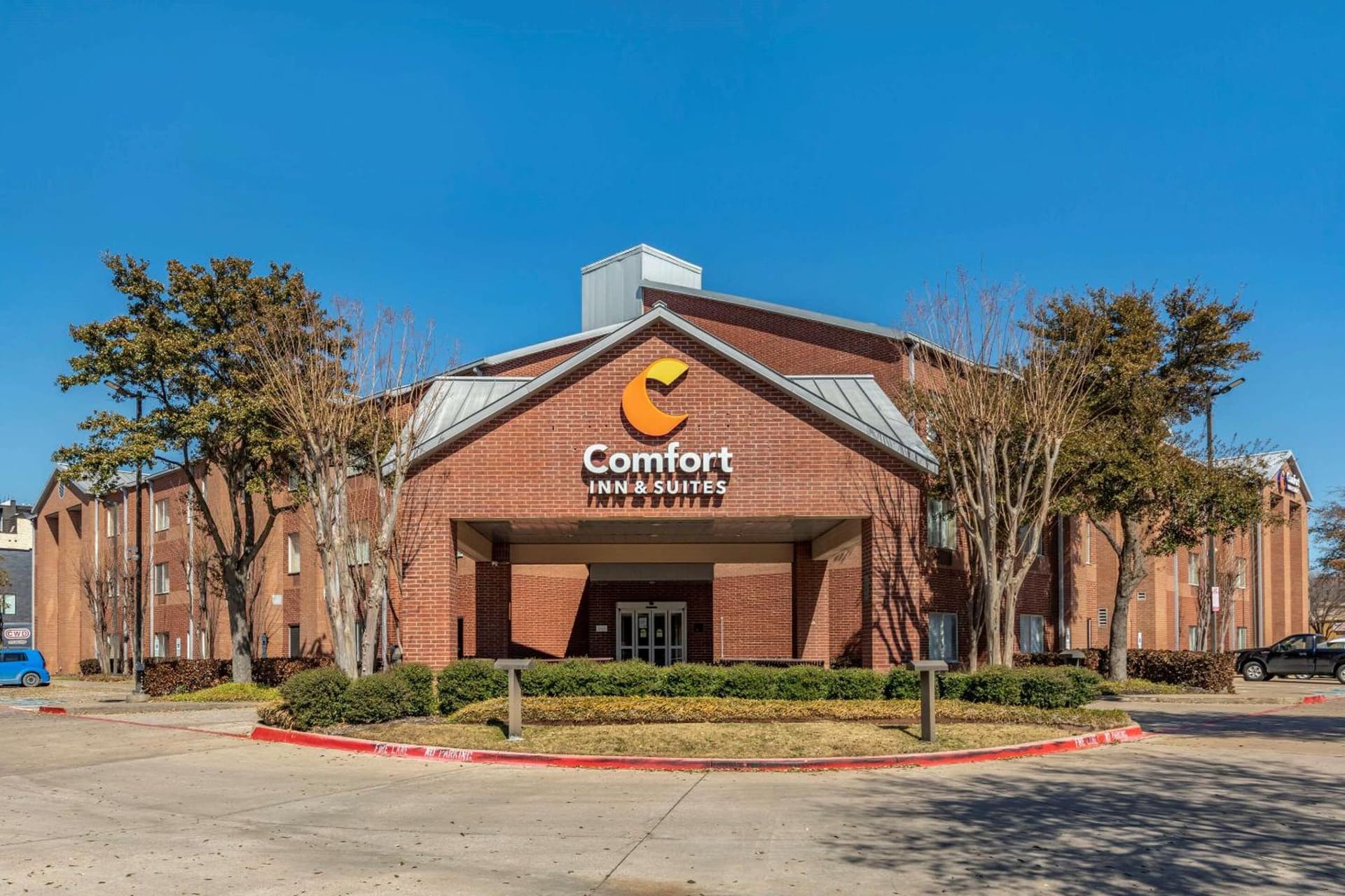 Comfort Inn & Suites North Dallas-Addison featured exterior or lobby in Dallas, TX — similar hotel