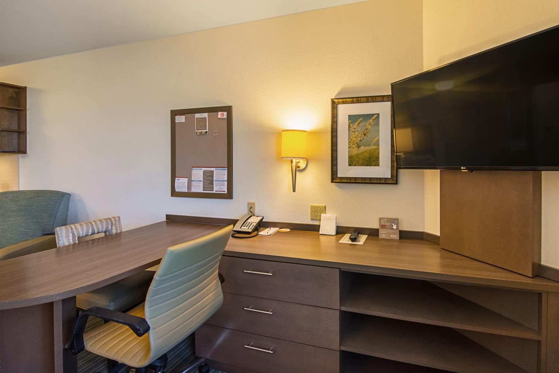 Candlewood Suites Pensacola - University Area by IHG gallery photo in Pensacola, FL — image 18