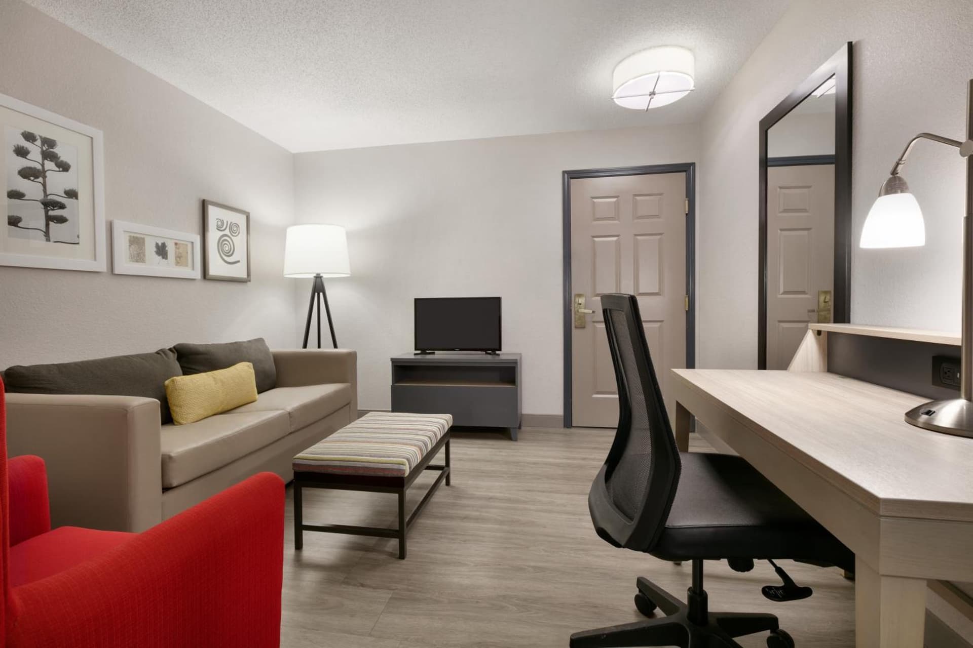 Country Inn & Suites by Radisson, London, KY property views in London, KY — gallery photo 3