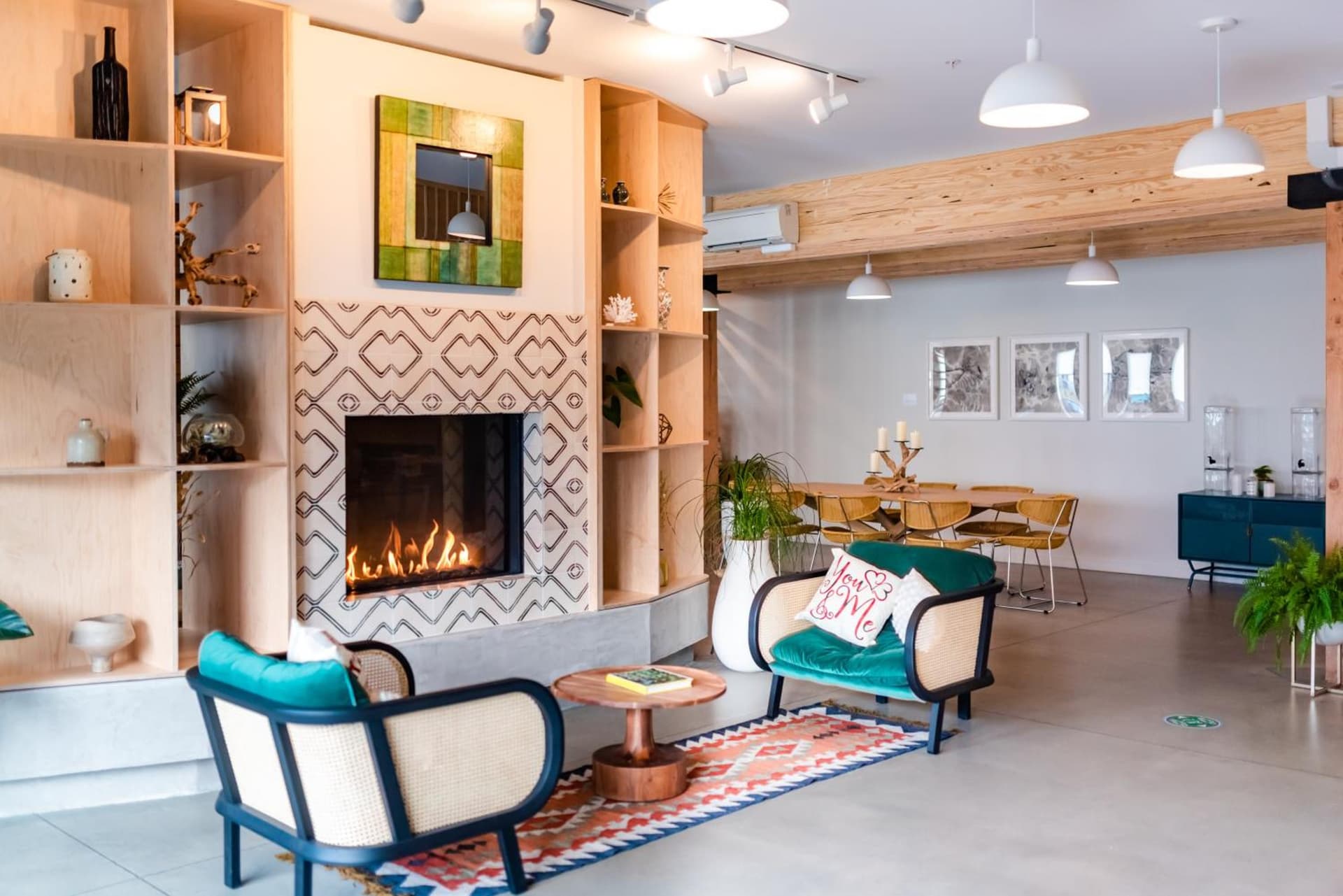 SALTLINE interior in Seaside, OR — gallery photo 2