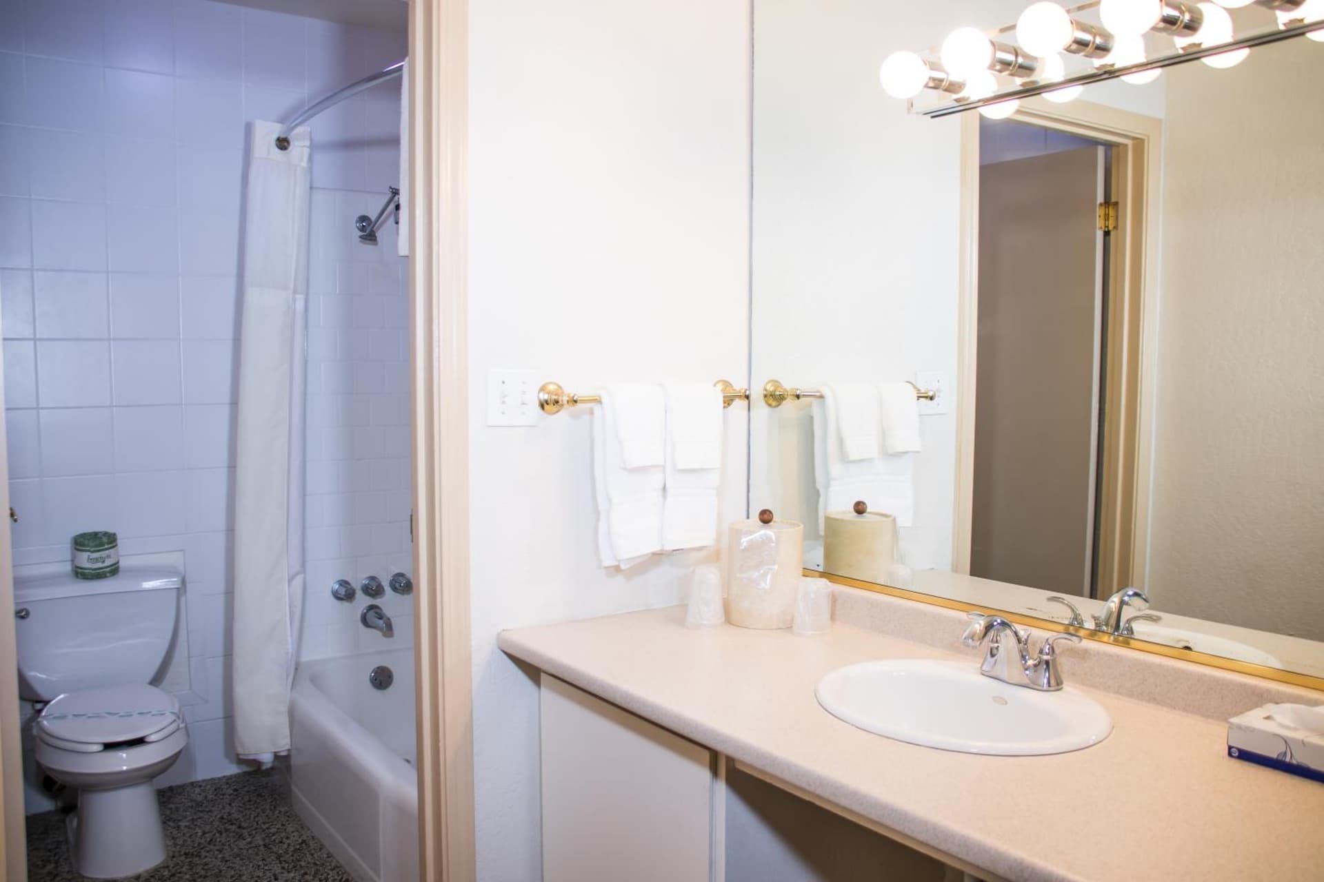 Wonder Valley Ranch Resort gallery photo in Pine Flat Lake — image 13