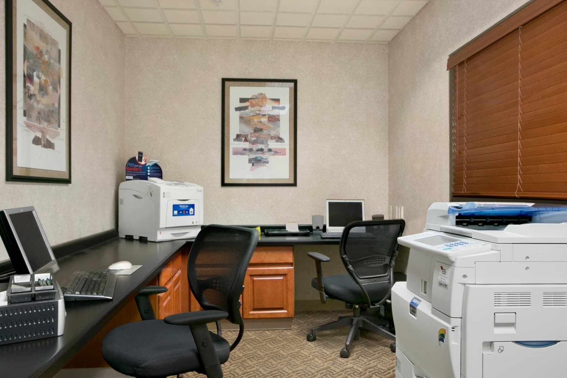 Wingate by Wyndham Green Bay gallery photo in Green Bay, WI — image 13