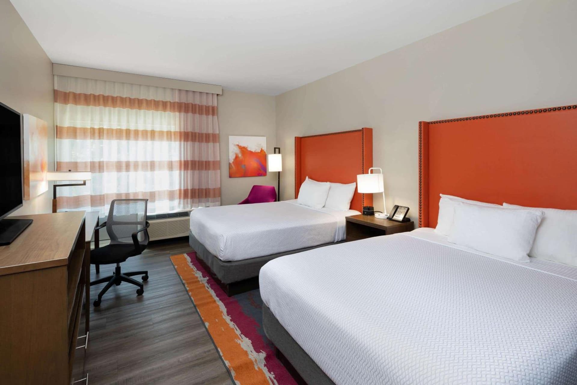 La Quinta by Wyndham Greensboro Airport High Point gallery photo in Greensboro, NC — image 20