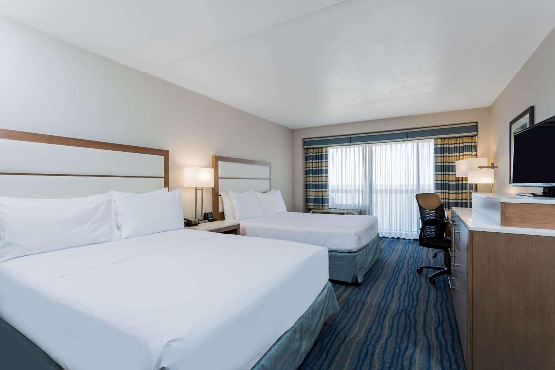 Wyndham Virginia Beach Oceanfront gallery photo in Virginia Beach, VA — image 58