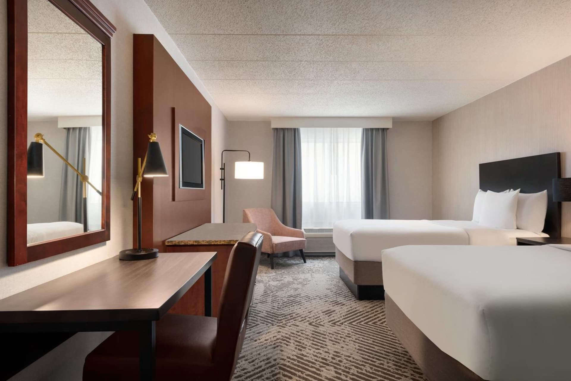 Wingate by Wyndham South Bend - Notre Dame gallery photo in South Bend, IN — image 38
