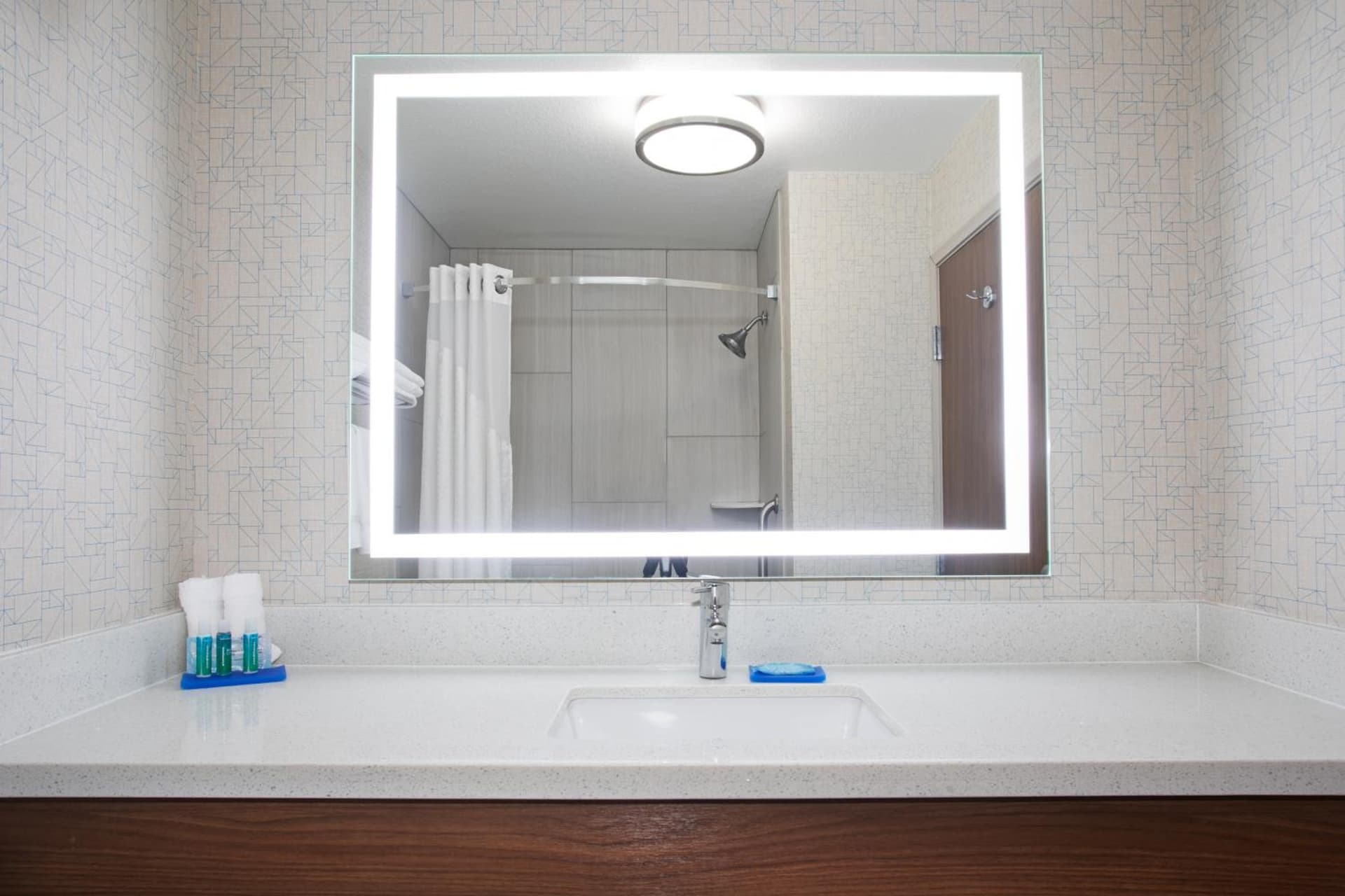 Holiday Inn Express Hotel & Suites Longmont by IHG gallery photo in Longmont, CO — image 77