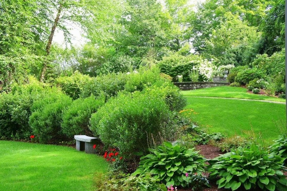 D. Hotel Suites & Spa gallery photo in Holyoke, MA — image 18