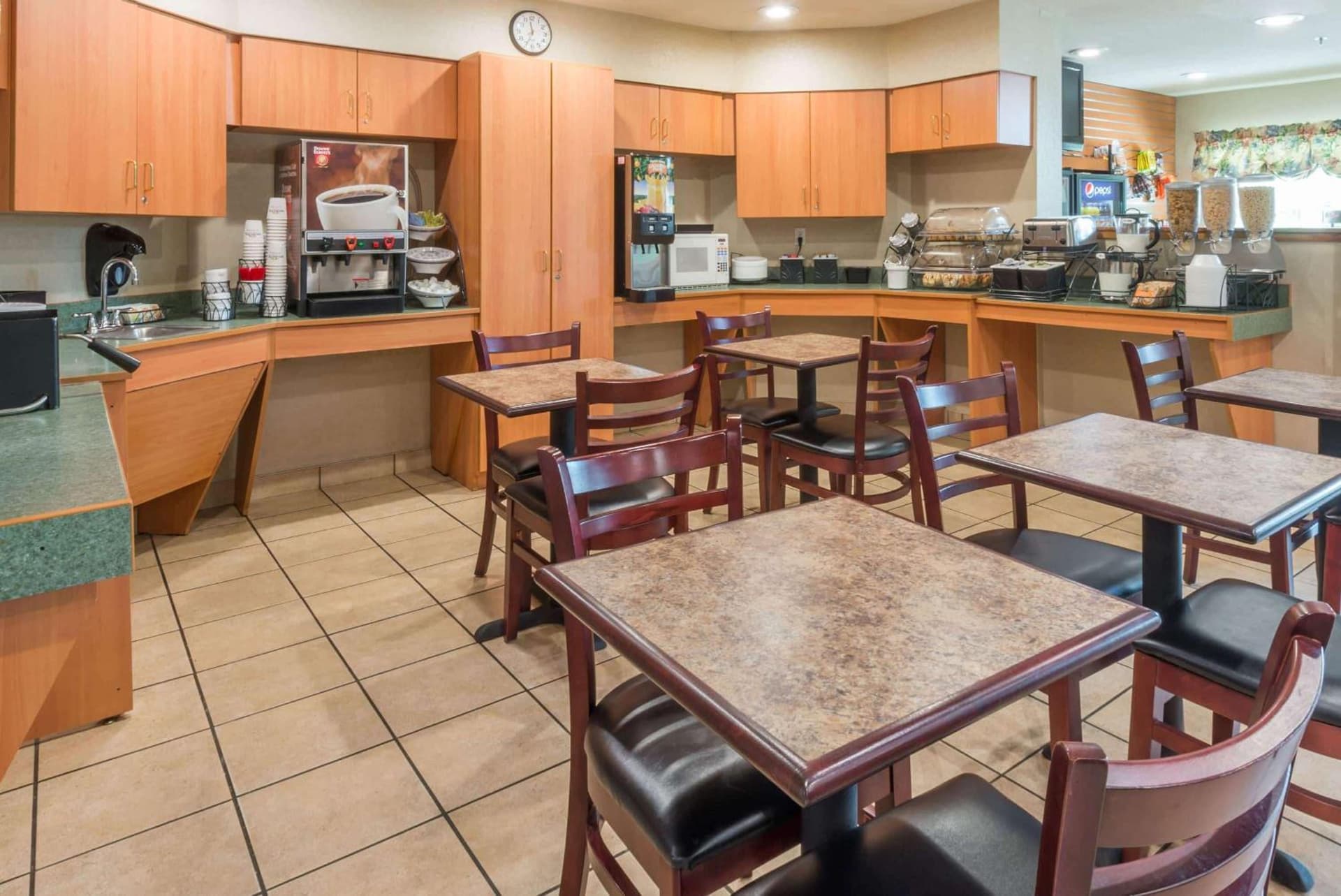 Microtel Inn & Suites by Wyndham Uncasville Casino Area gallery photo in Uncasville, CT — image 15