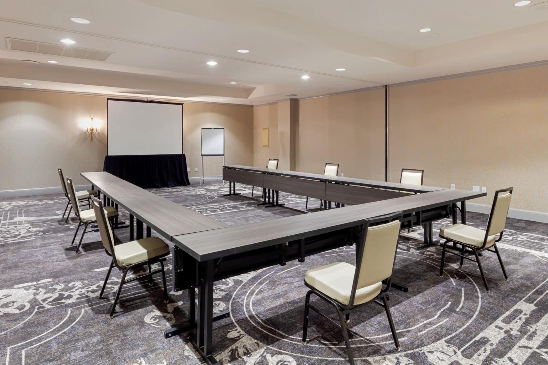 Omni New Haven Hotel at Yale gallery photo in New Haven, CT — image 62