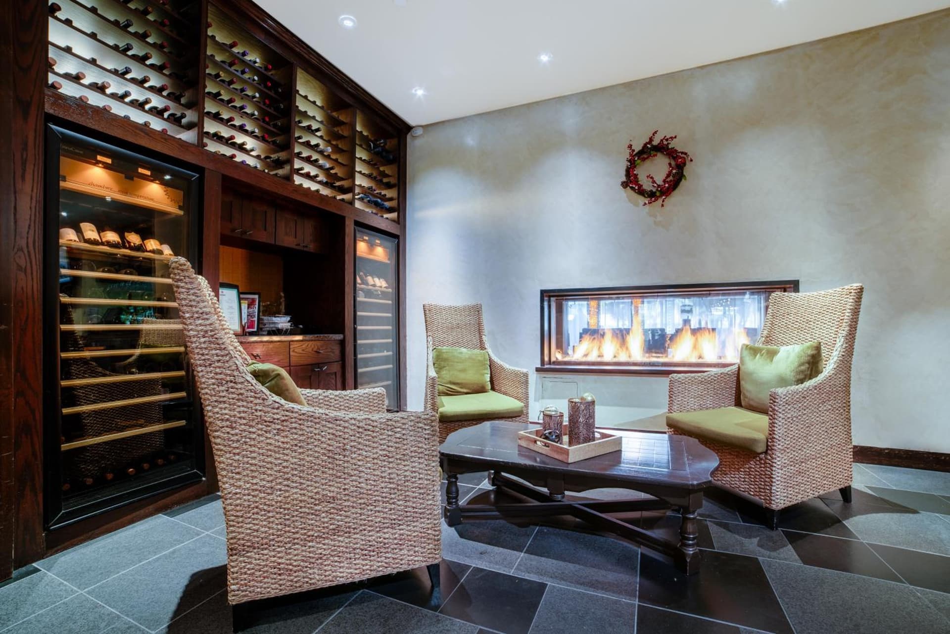 Miyako Hybrid Hotel Torrance gallery photo in Torrance, CA — image 11