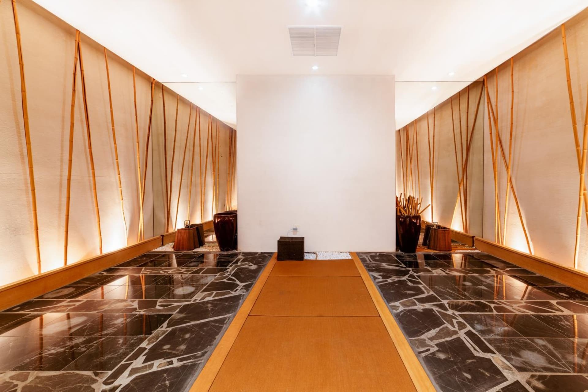 Miyako Hybrid Hotel Torrance gallery photo in Torrance, CA — image 27