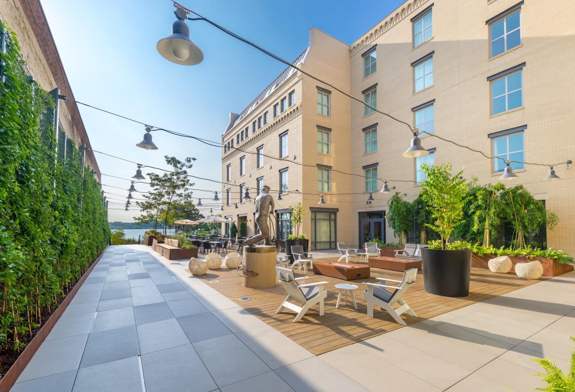 Hotel Indigo Old Town Alexandria by IHG gallery photo in Alexandria, VA — image 32