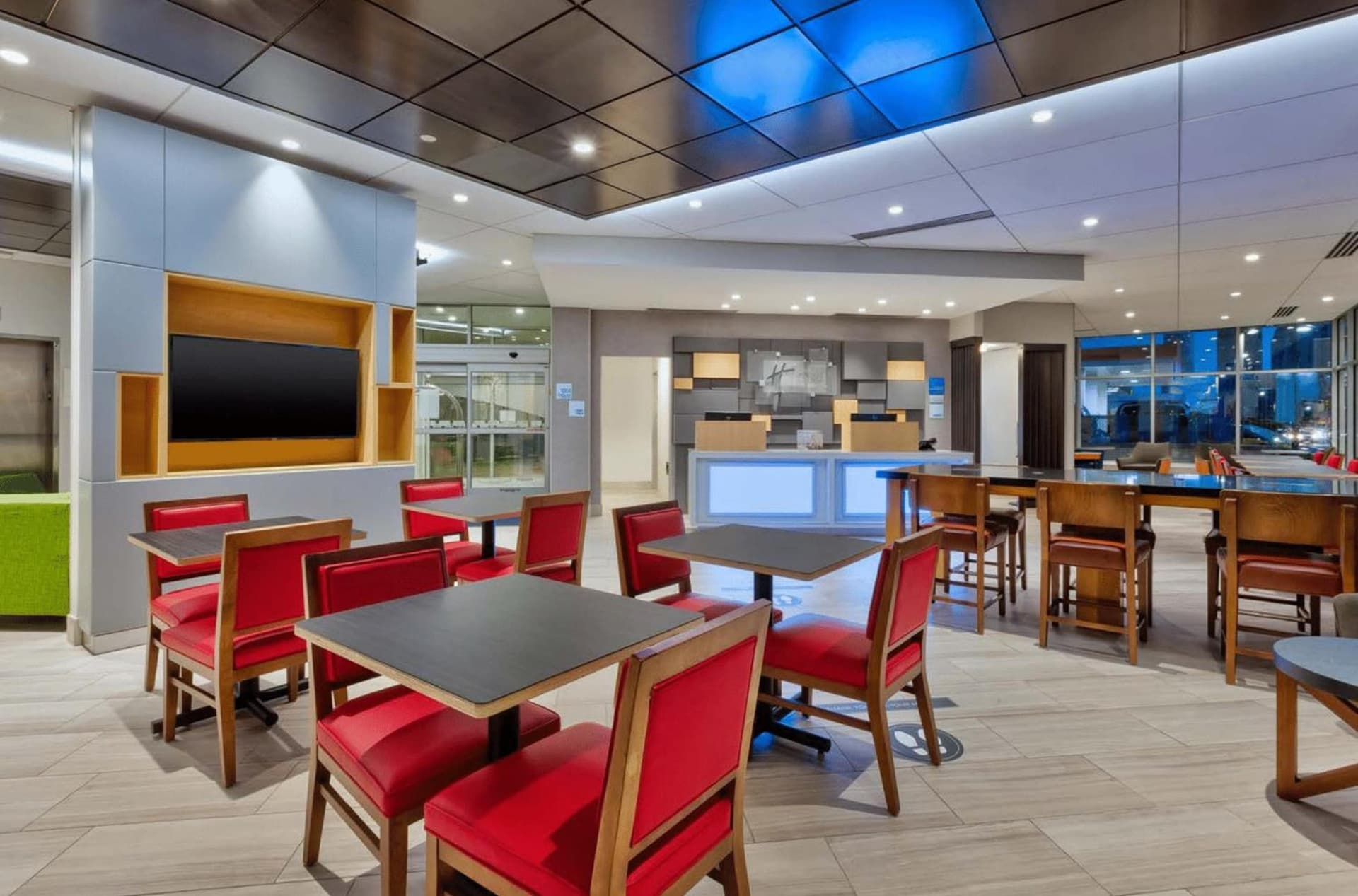 Holiday Inn Express & Suites Jersey City - Holland Tunnel by IHG gallery photo in Jersey City, NJ — image 50