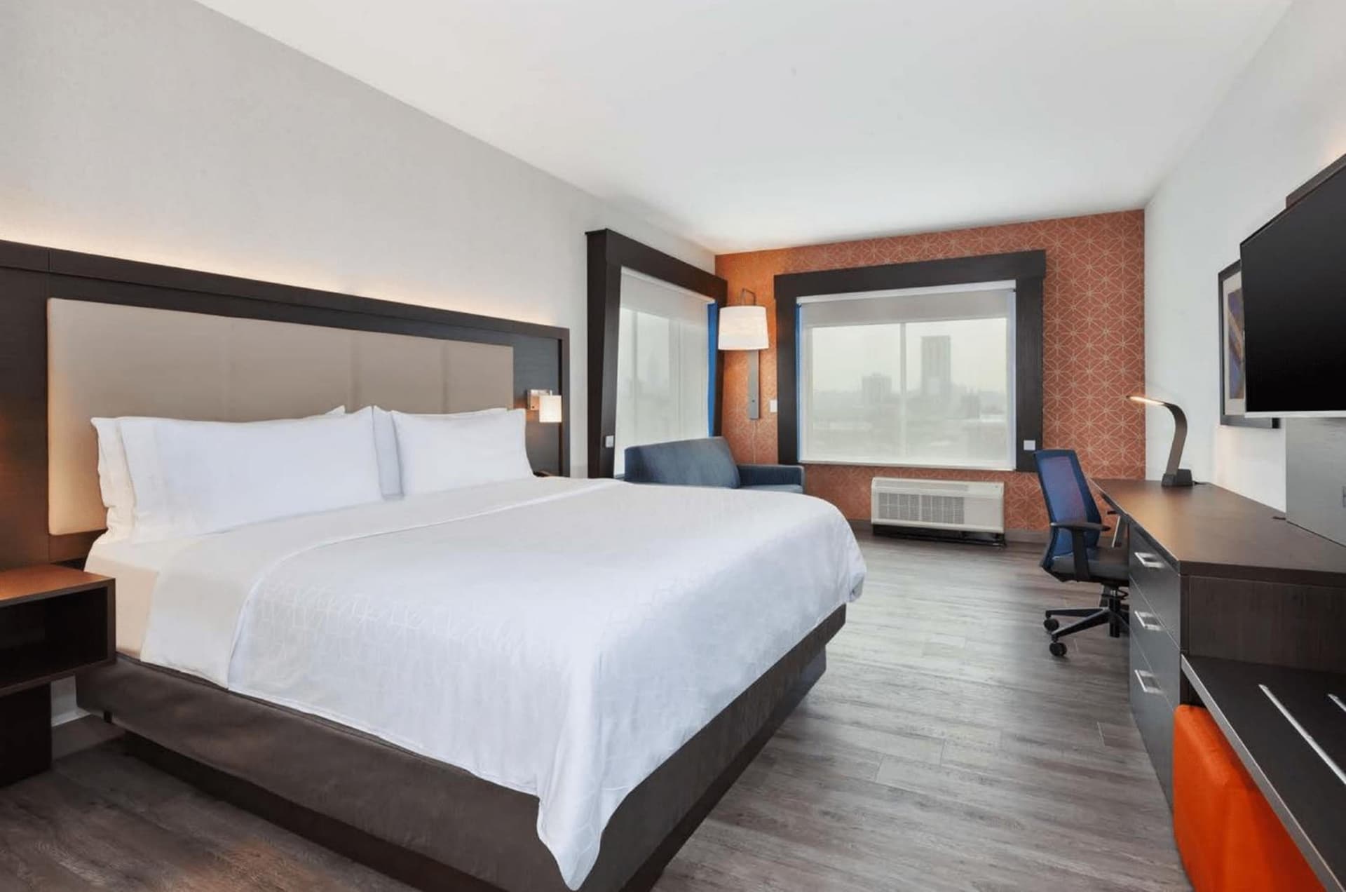 Holiday Inn Express & Suites Jersey City - Holland Tunnel by IHG gallery photo in Jersey City, NJ — image 27