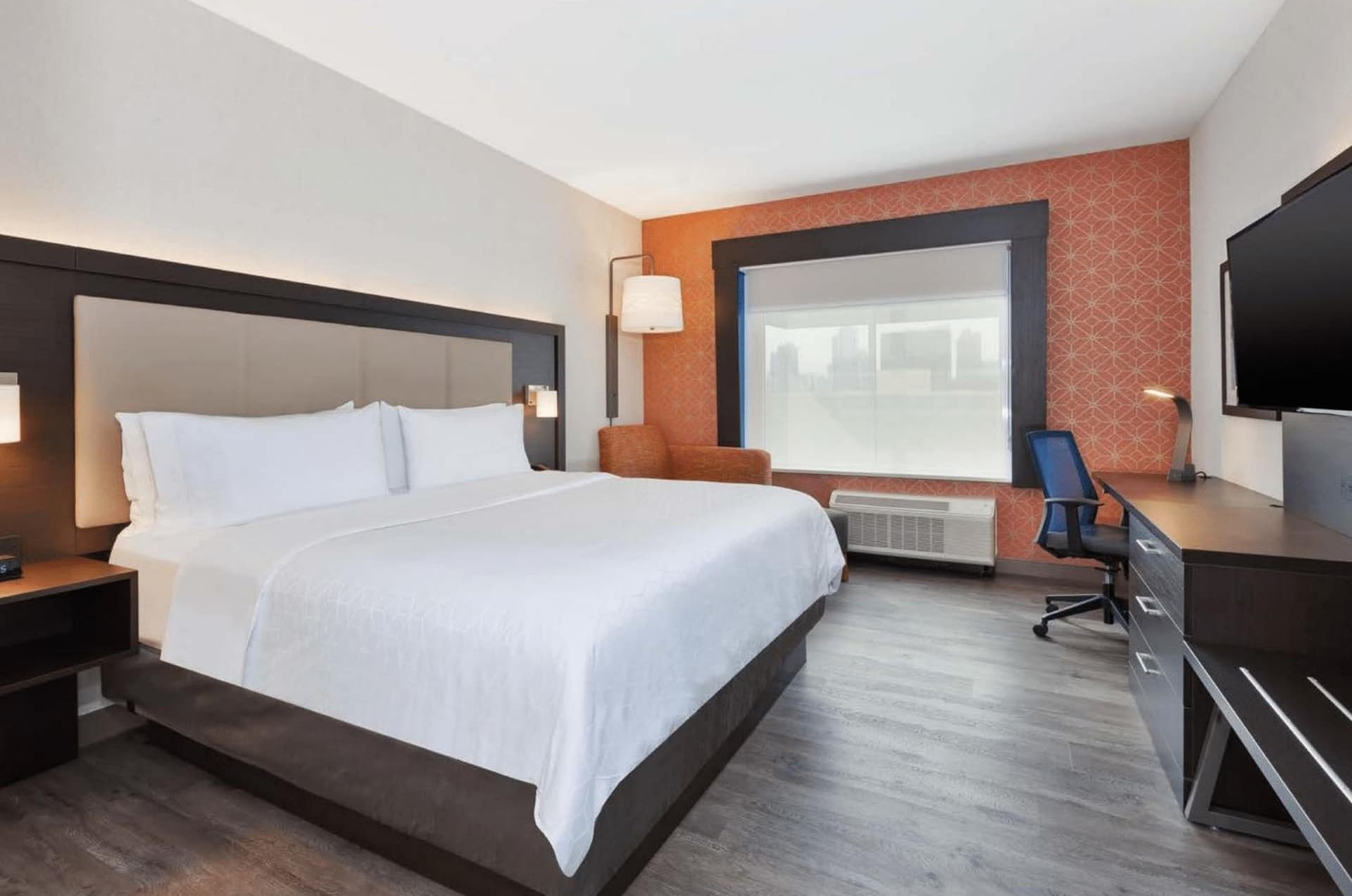 Holiday Inn Express & Suites Jersey City - Holland Tunnel by IHG gallery photo in Jersey City, NJ — image 22